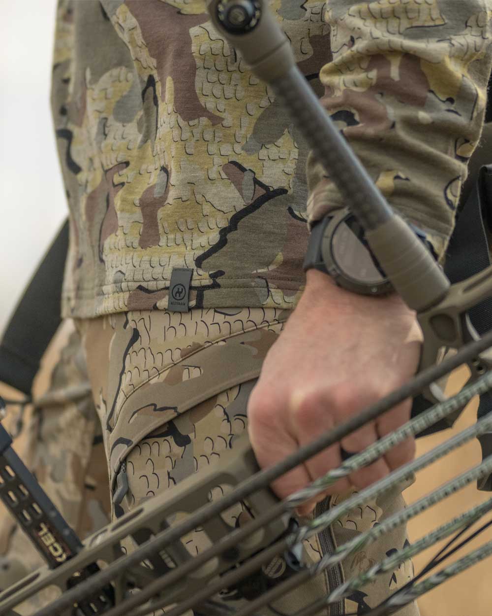 ULTRA Merino 120 LT LS Crew-T | Bone