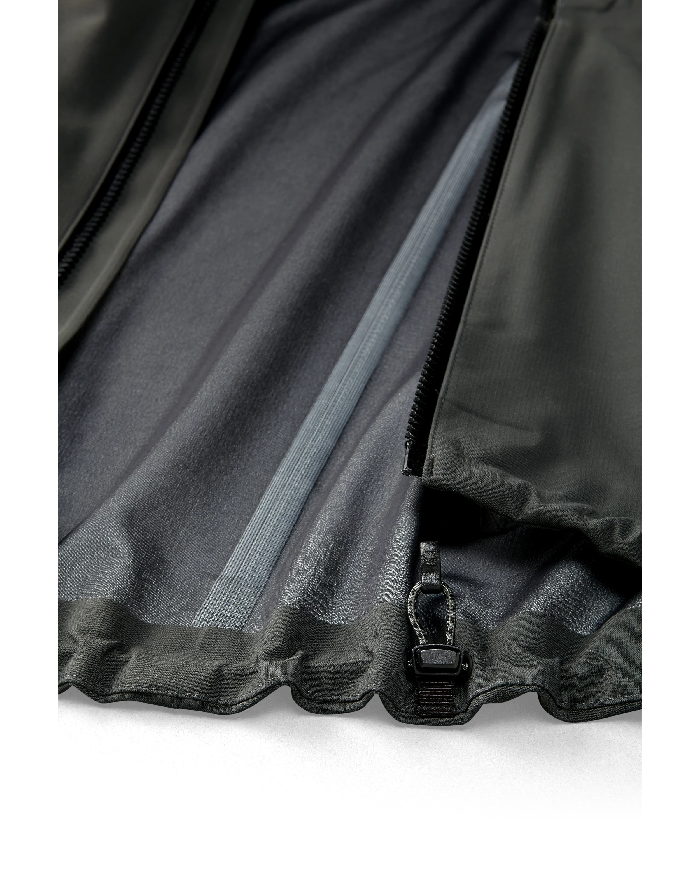 KUIU Kutana Storm Shell Jacket | Gunmetal