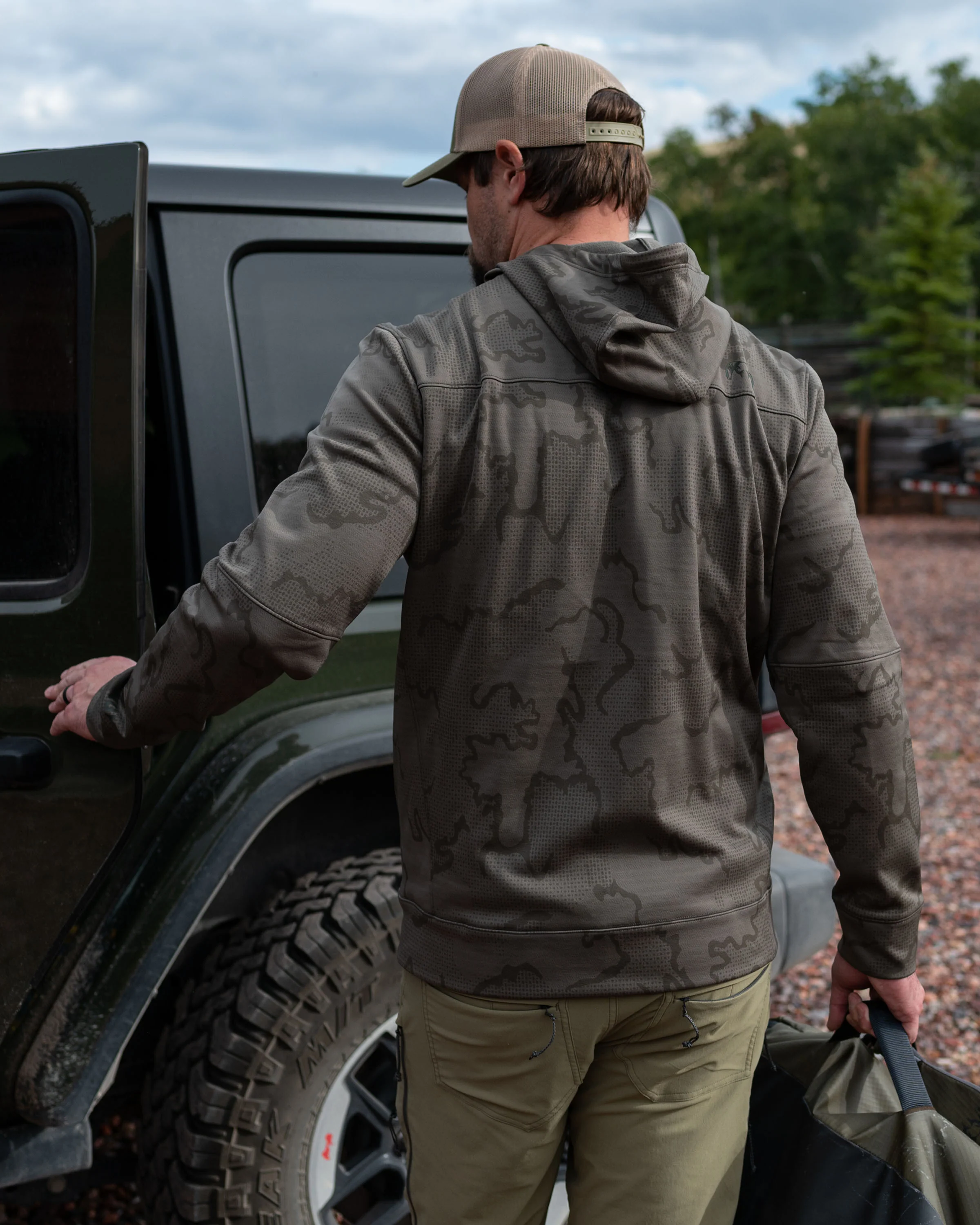 Performance Fleece Tech Hoodie | Black Tonal