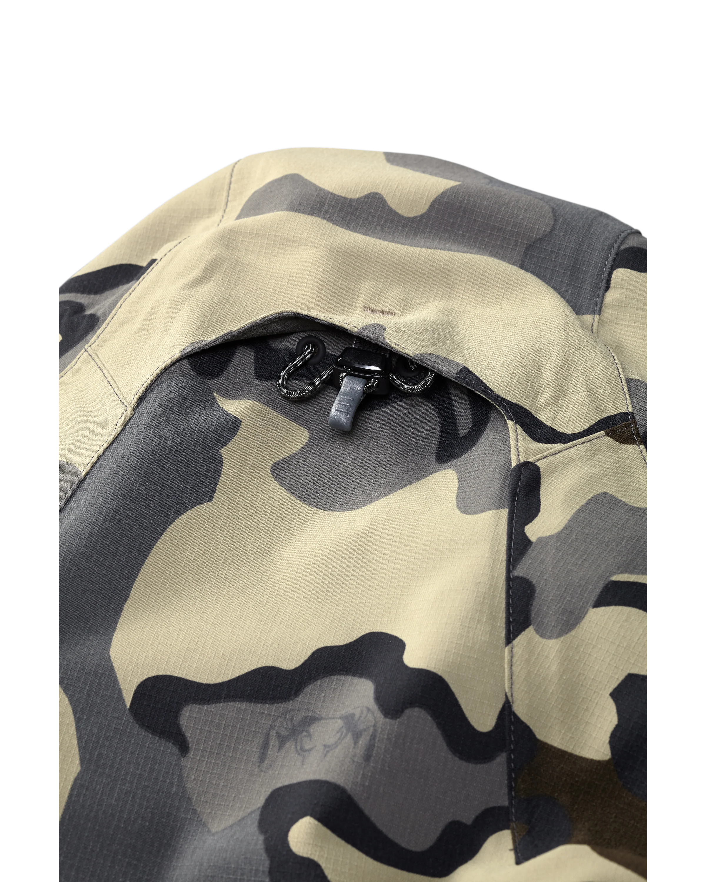 KUIU Kutana Storm Shell Jacket | Vias