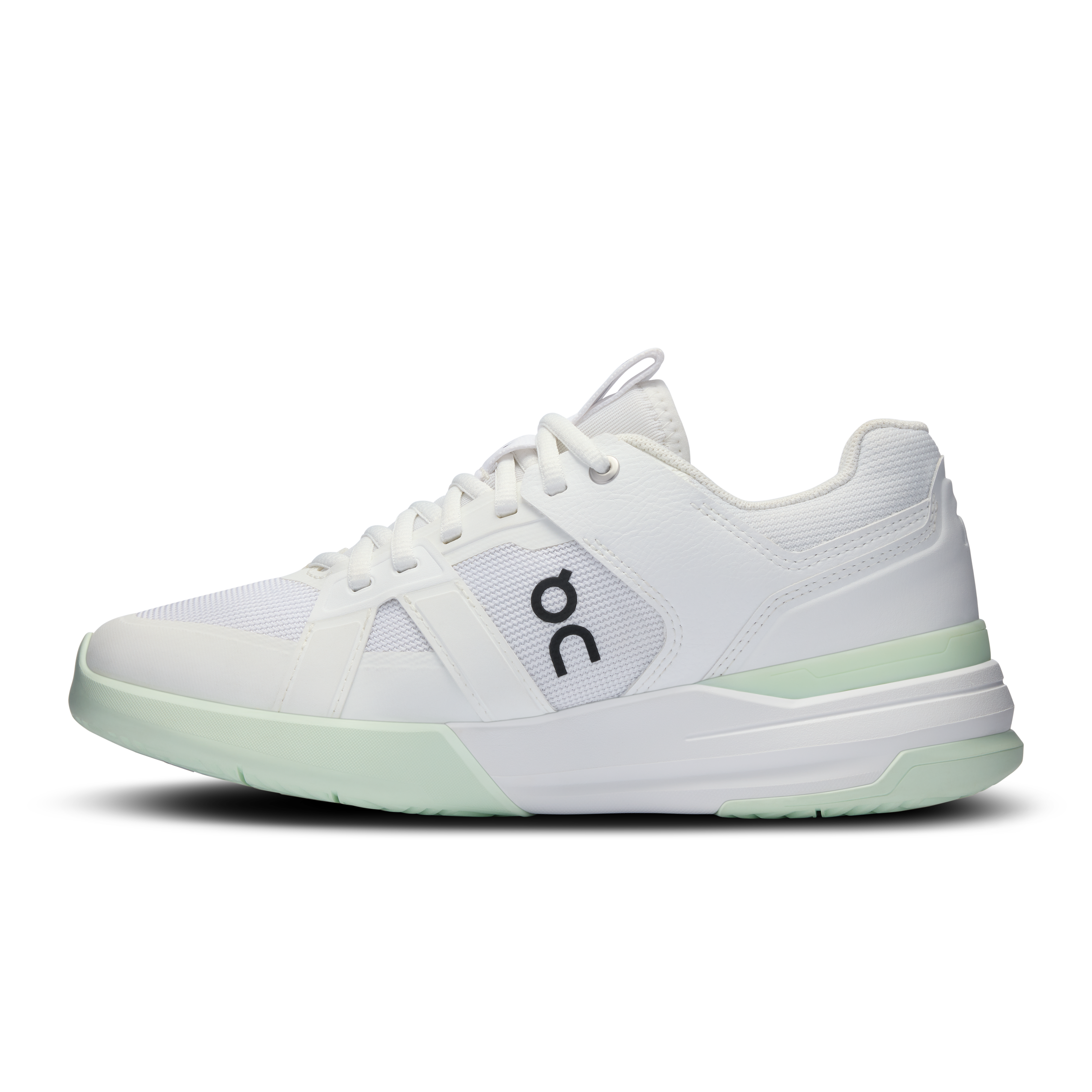 THE ROGER Clubhouse Pro: Women's Versatile Tennis Shoe