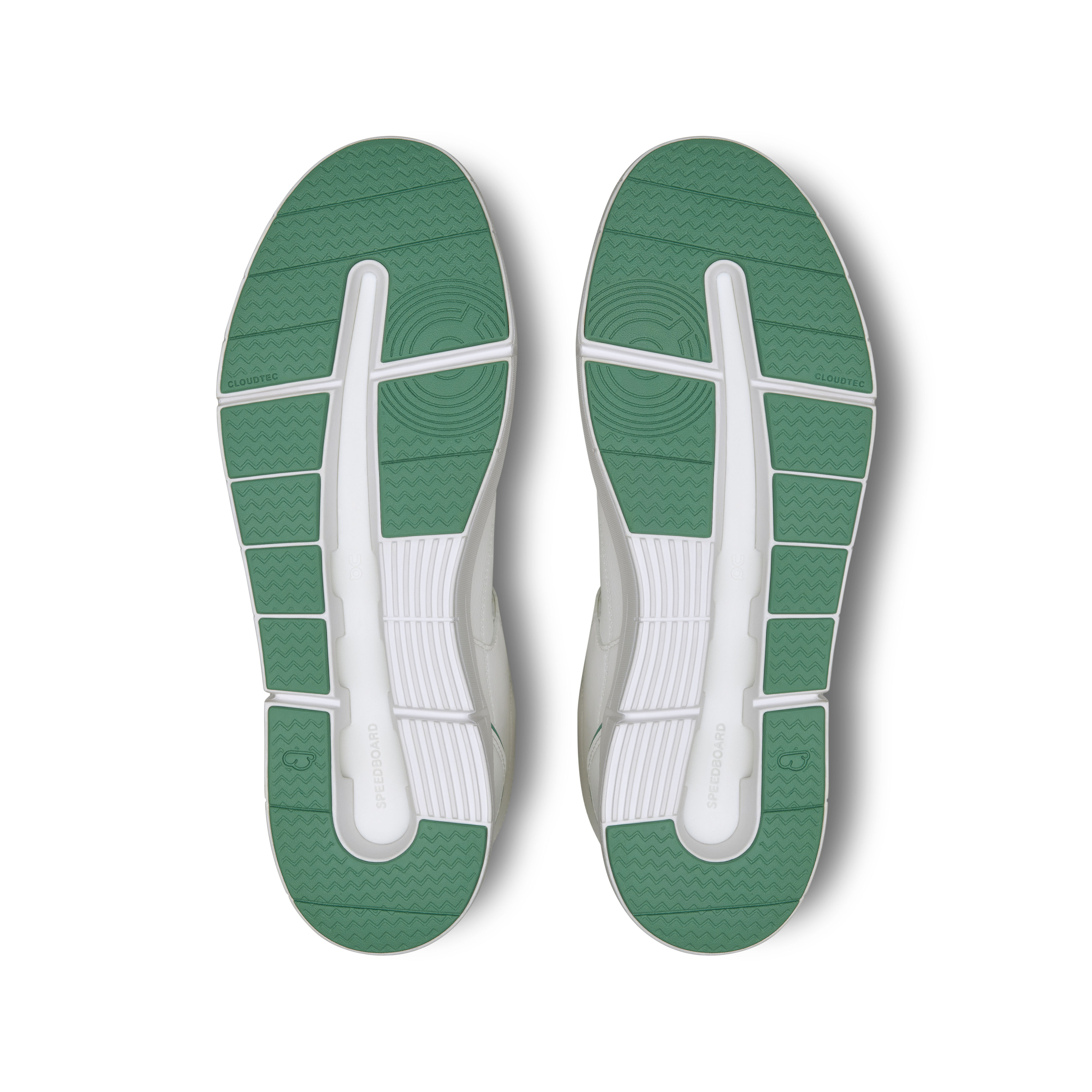 THE ROGER Clubhouse Mid: The '90s all-day everyday shoe