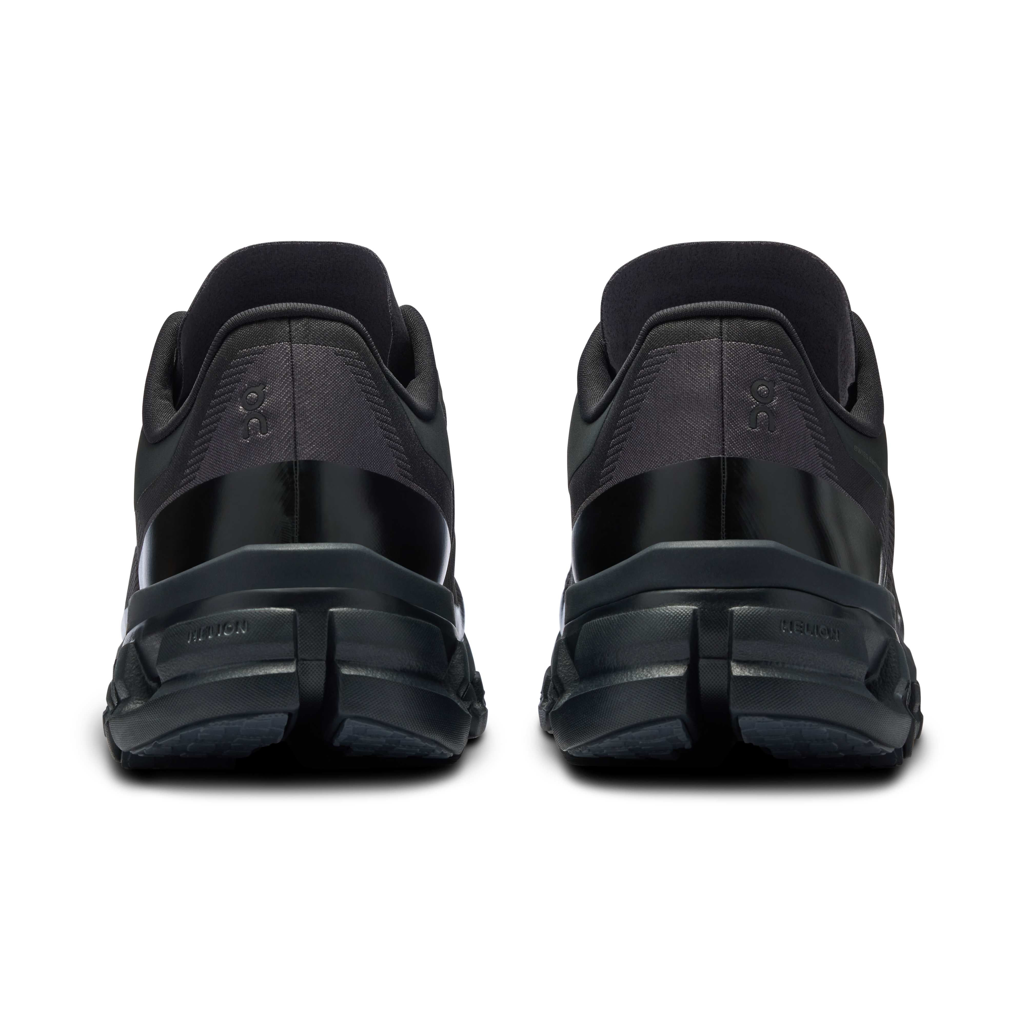Cloudflow 4 IKON: Men’s Light Cushioned Running Shoe