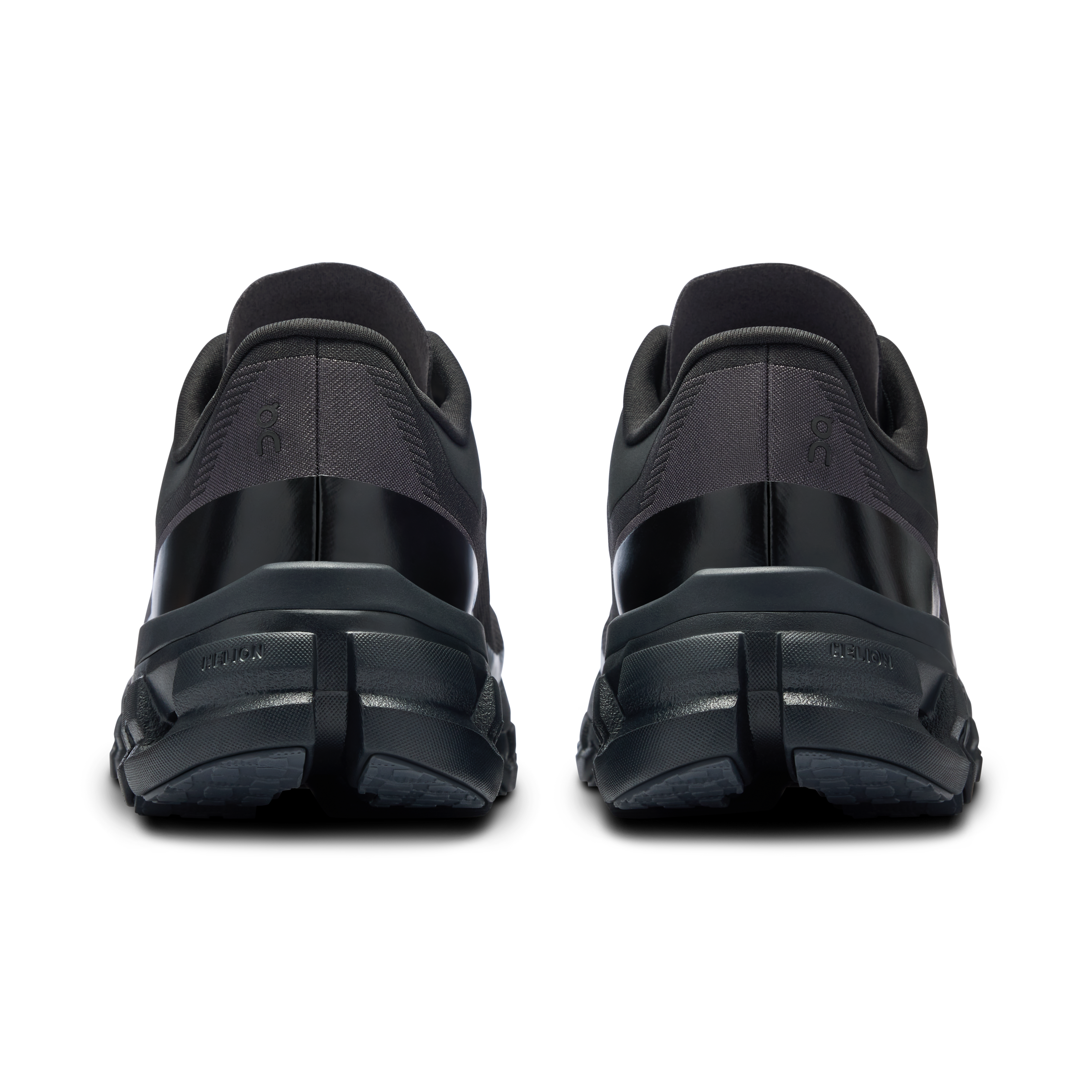 Cloudflow 4 IKON: Women’s Light Cushioned Running Shoe