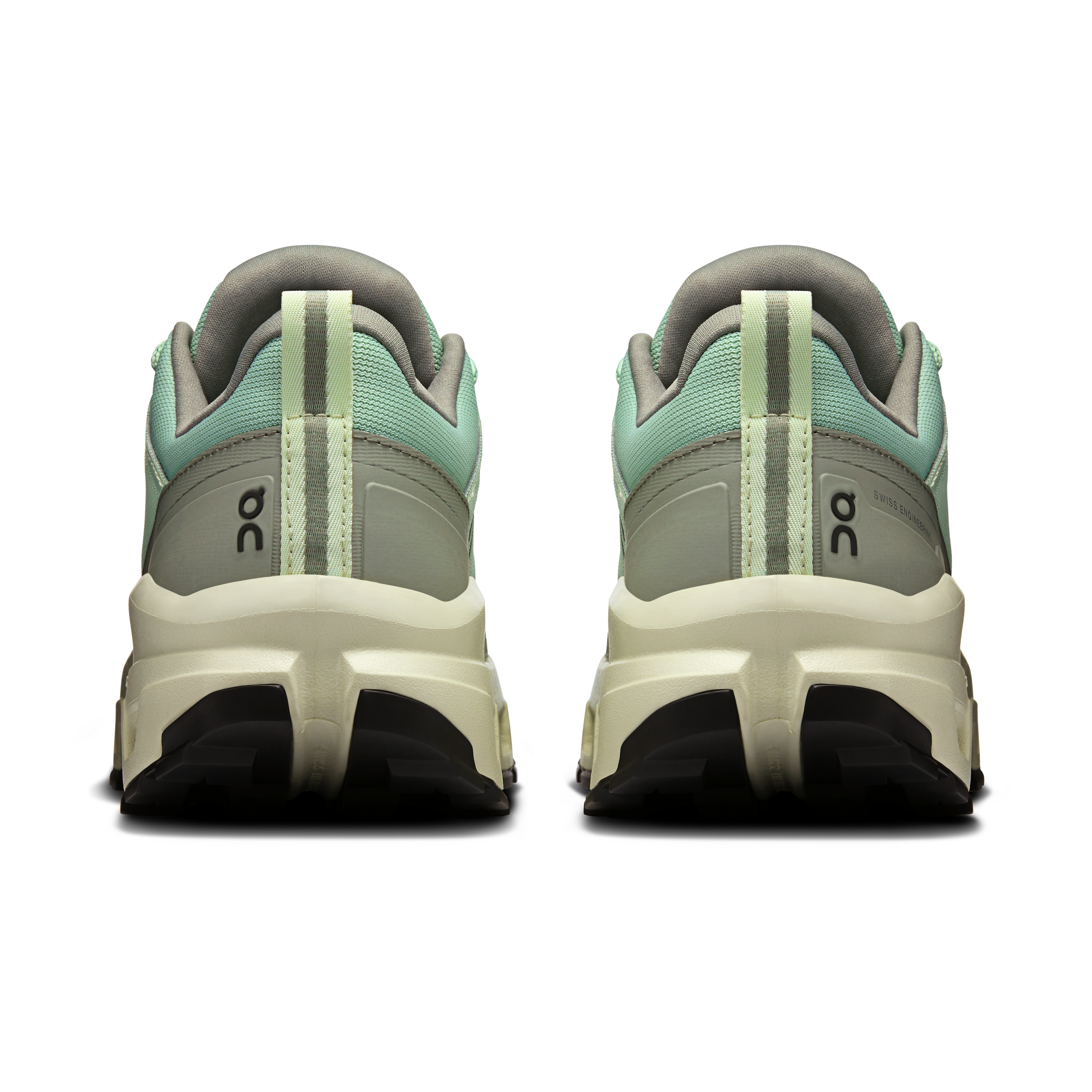 The Cloudrock Low WP: Women's Fast and Light Hiking Shoe