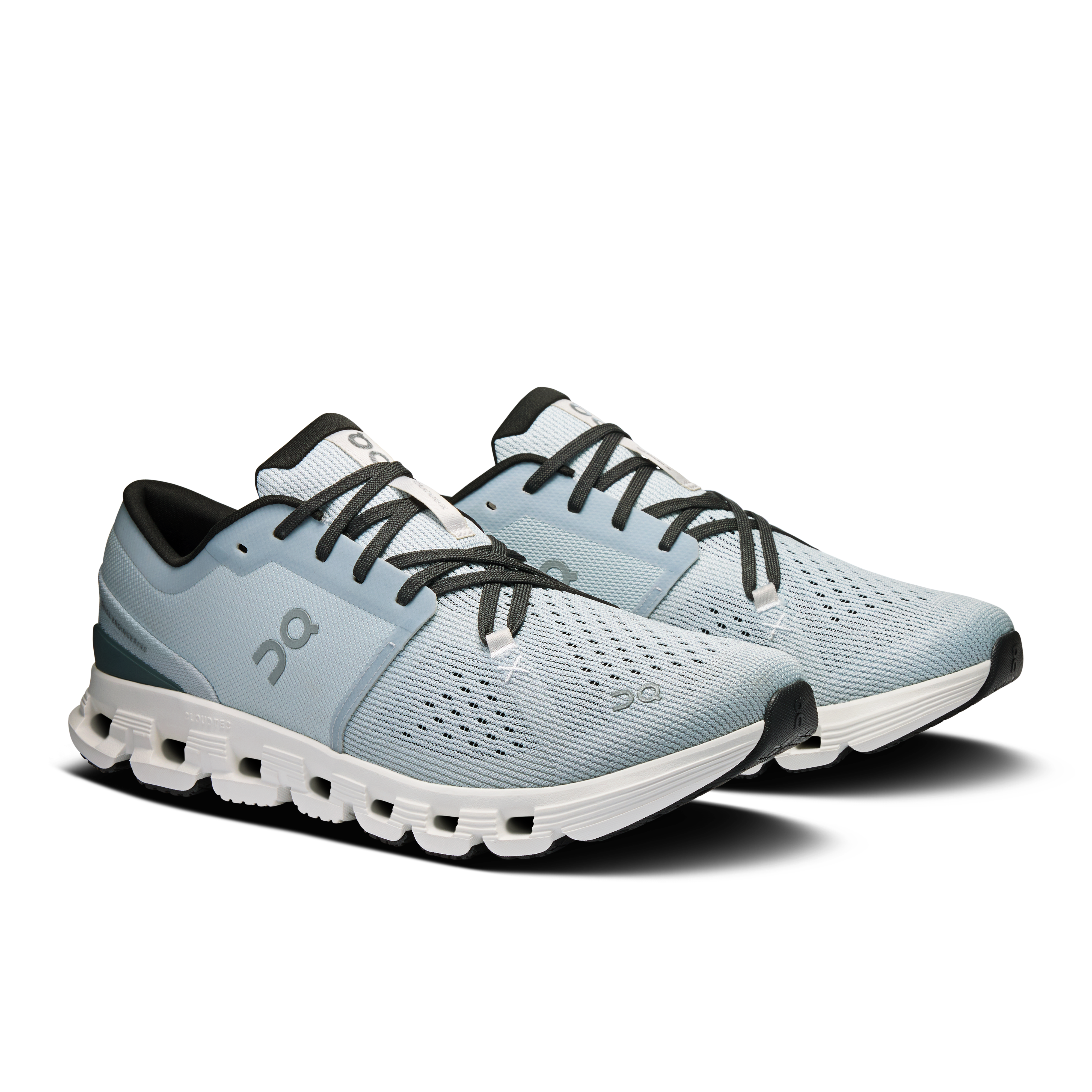Cloud X 4: A Versatile Men’s Training Shoe For The Gym