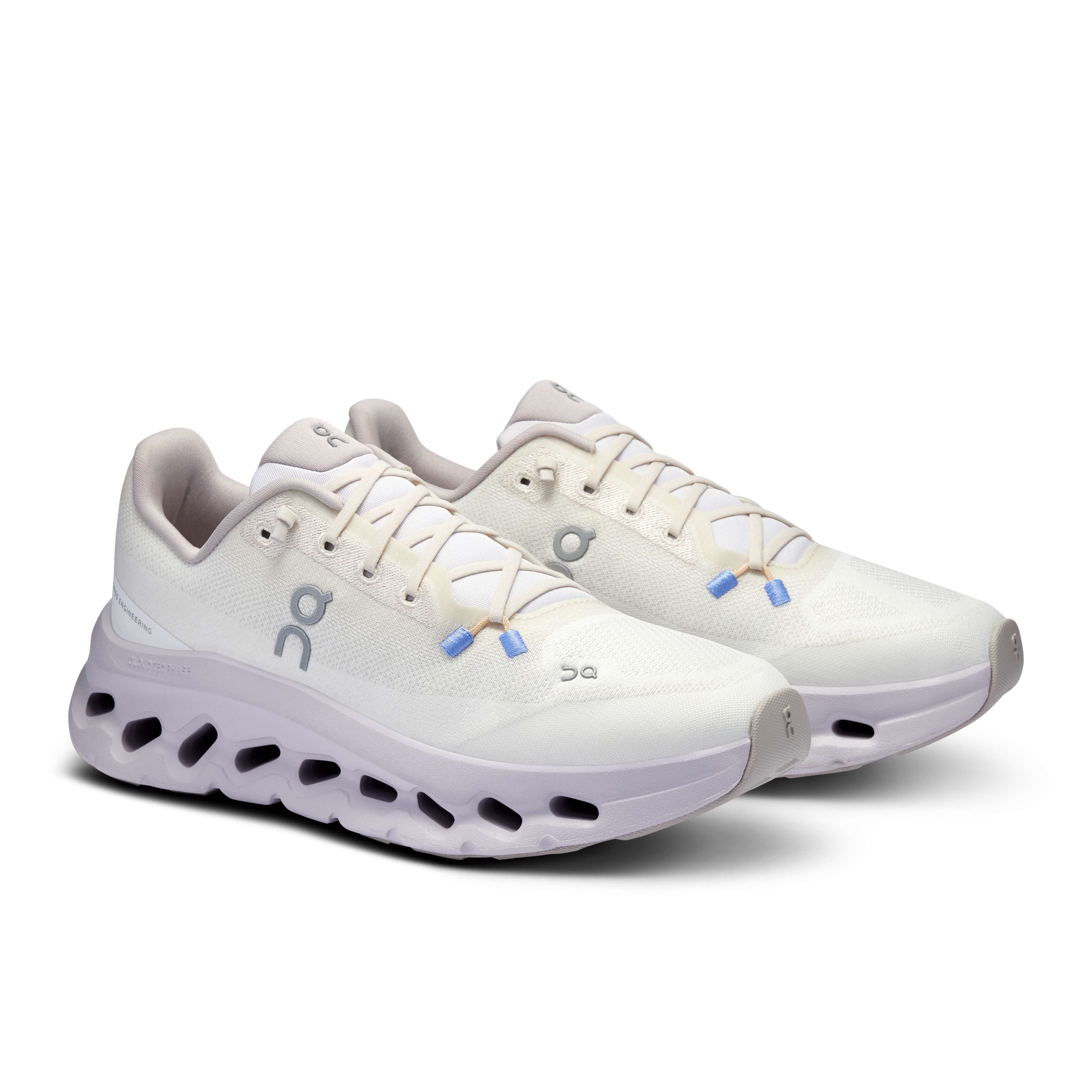 The Cloudtilt: Cushioned Lightweight All-Day Women’s Shoe