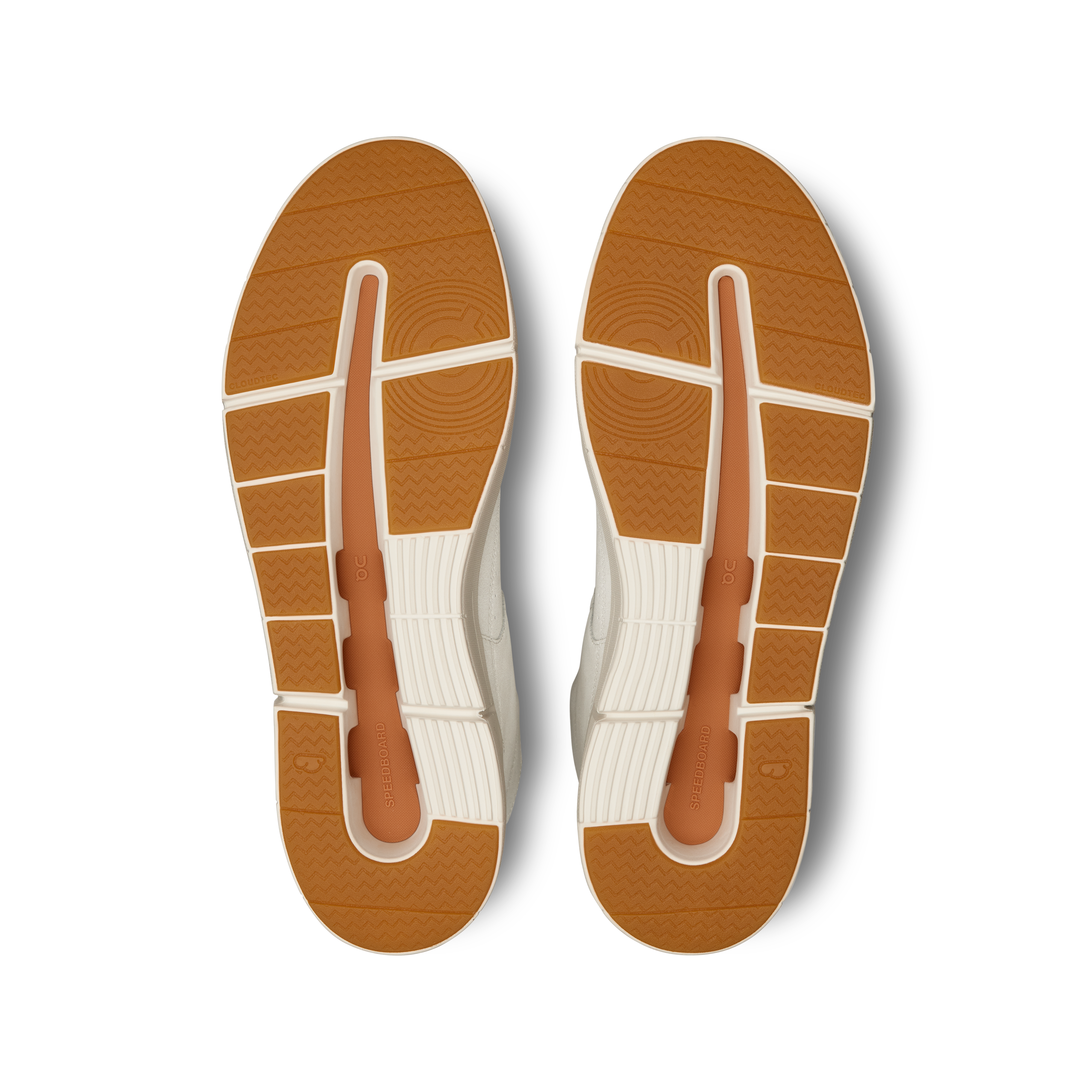 THE ROGER Clubhouse Mid: The '90s all-day everyday shoe