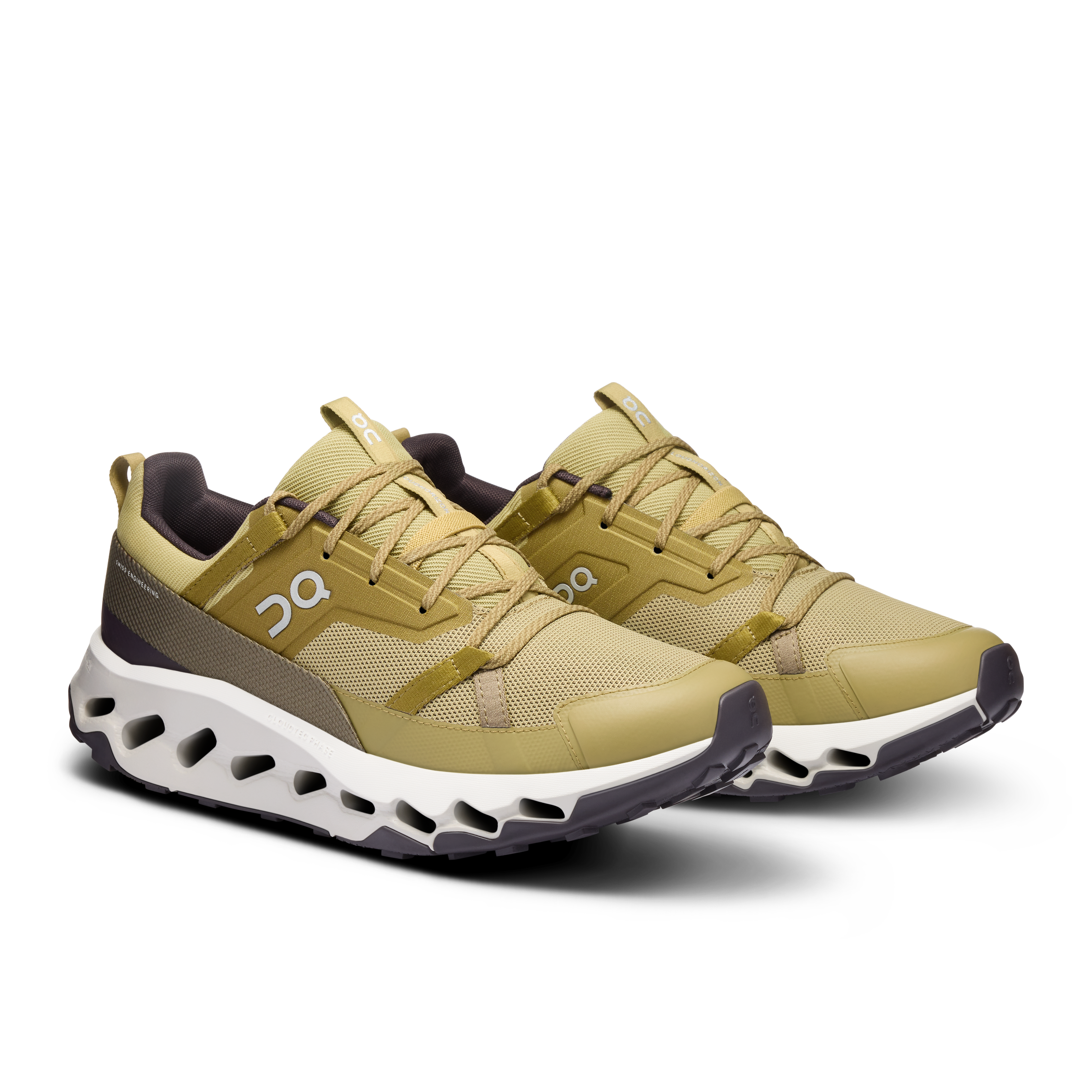 The Cloudhorizon: Max-Cushioned Hiking Shoes