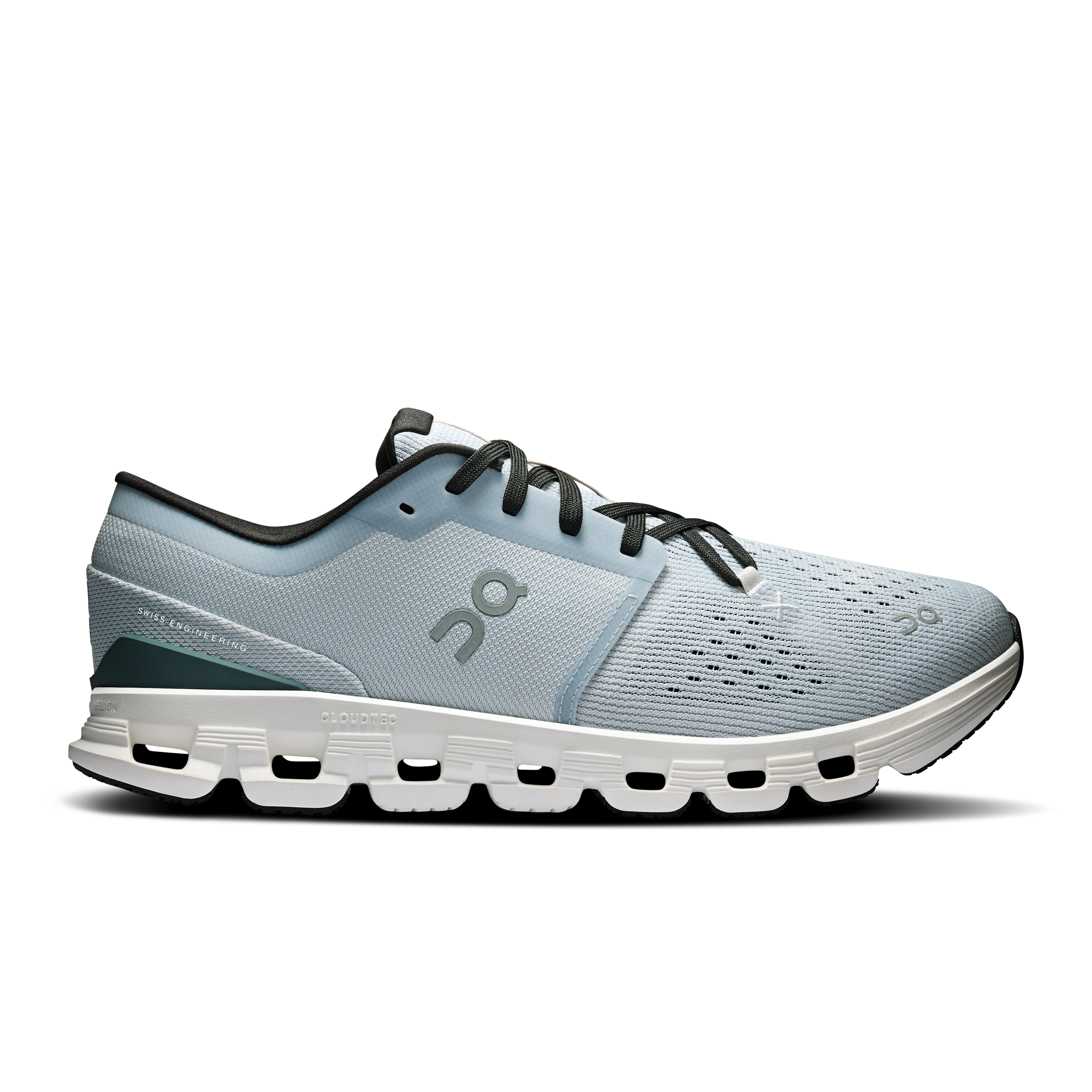 Cloud X 4: A Versatile Men’s Training Shoe For The Gym