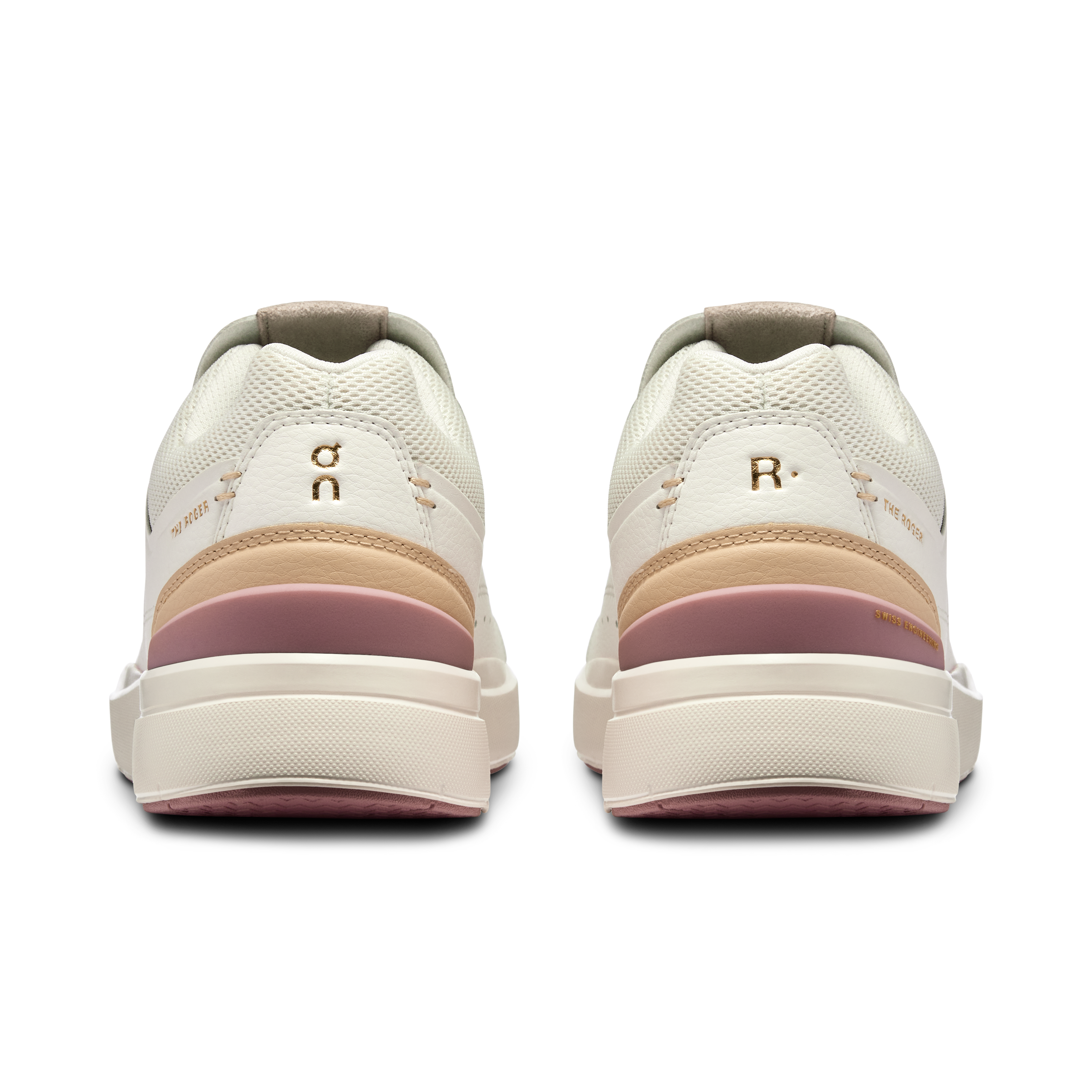 THE ROGER Centre Court: Iconic all-day performance shoe