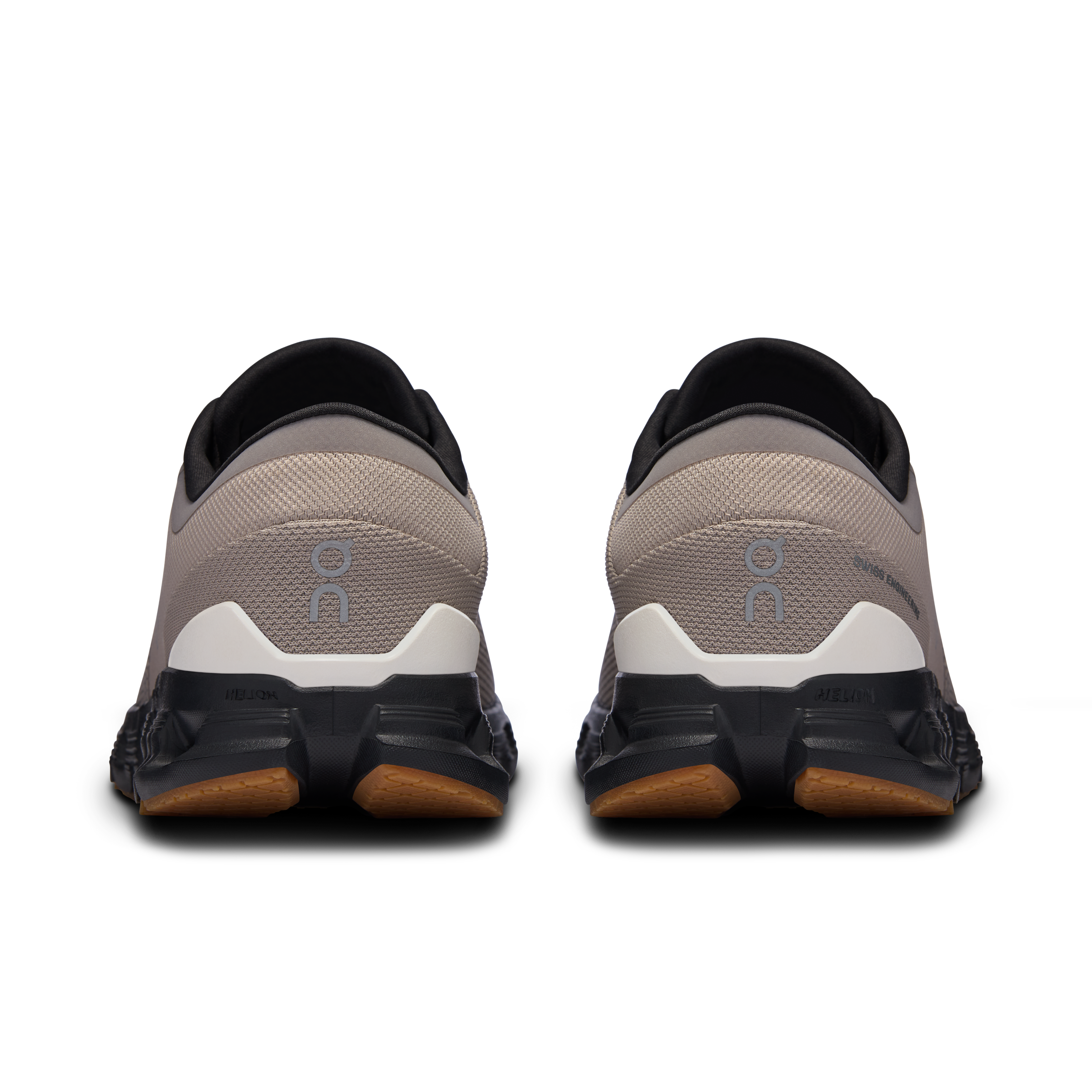 Cloud X 4: A Versatile Men’s Training Shoe For The Gym