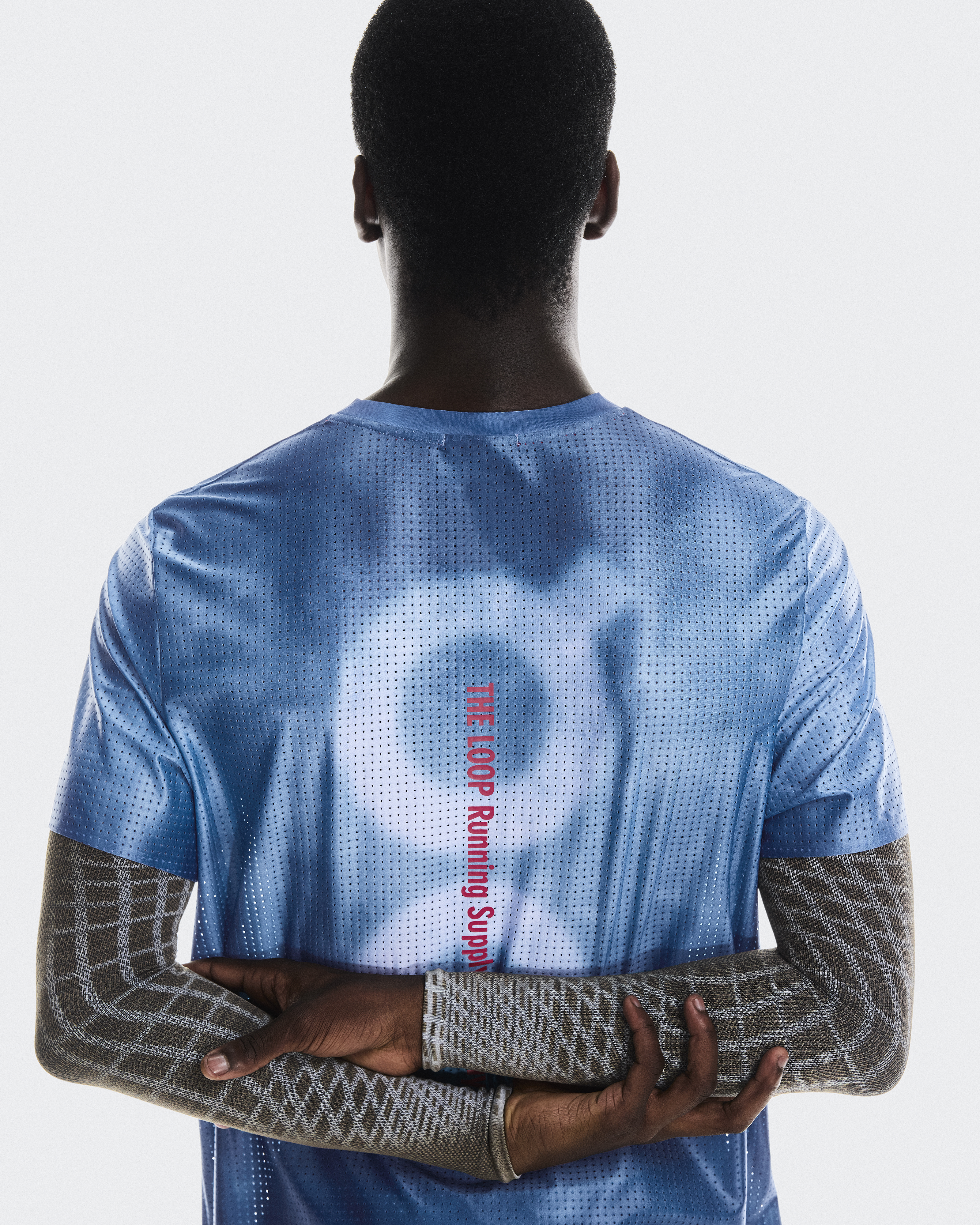 Sleeves PLEASURES x The Loop