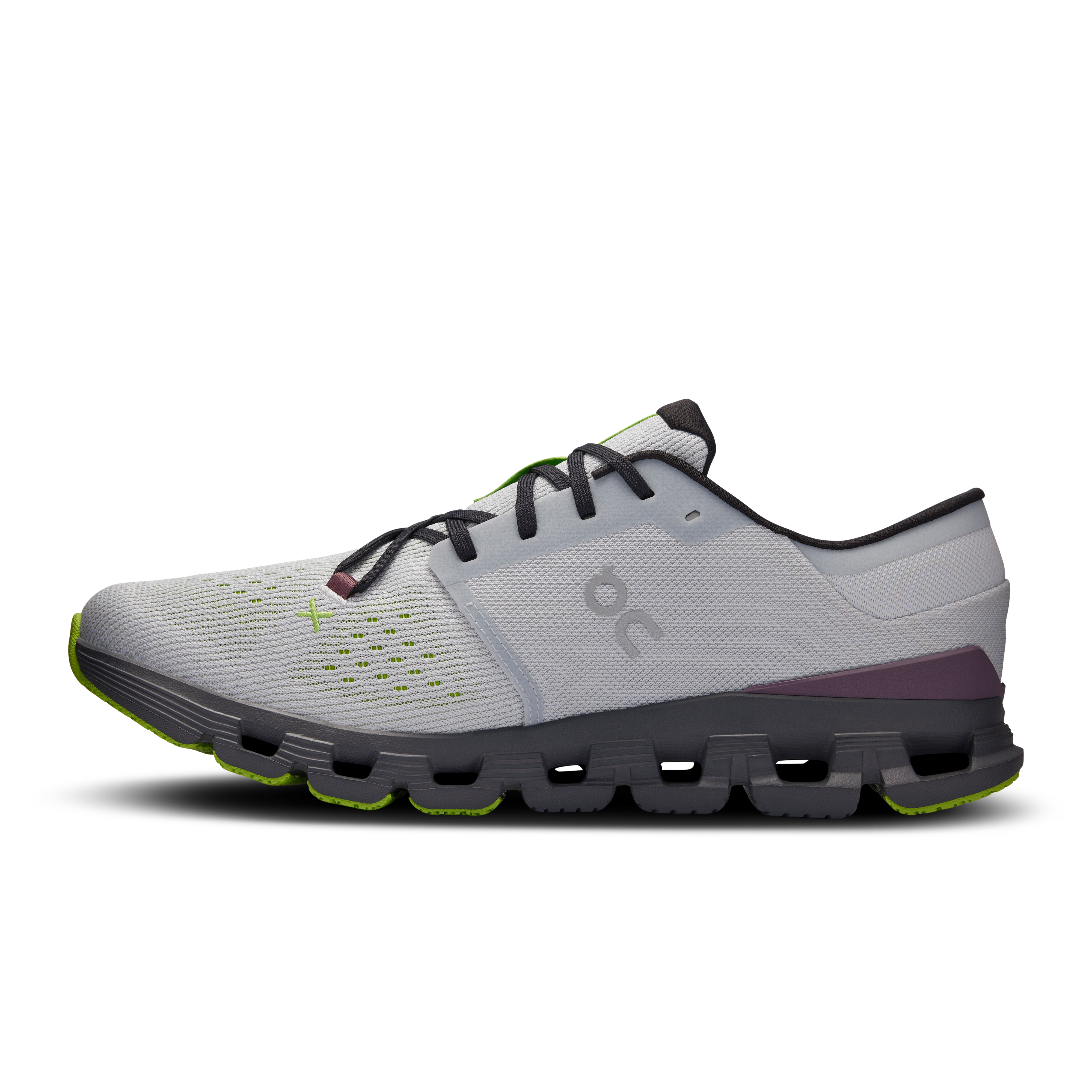 Cloud X 4: A Versatile Men’s Training Shoe For The Gym