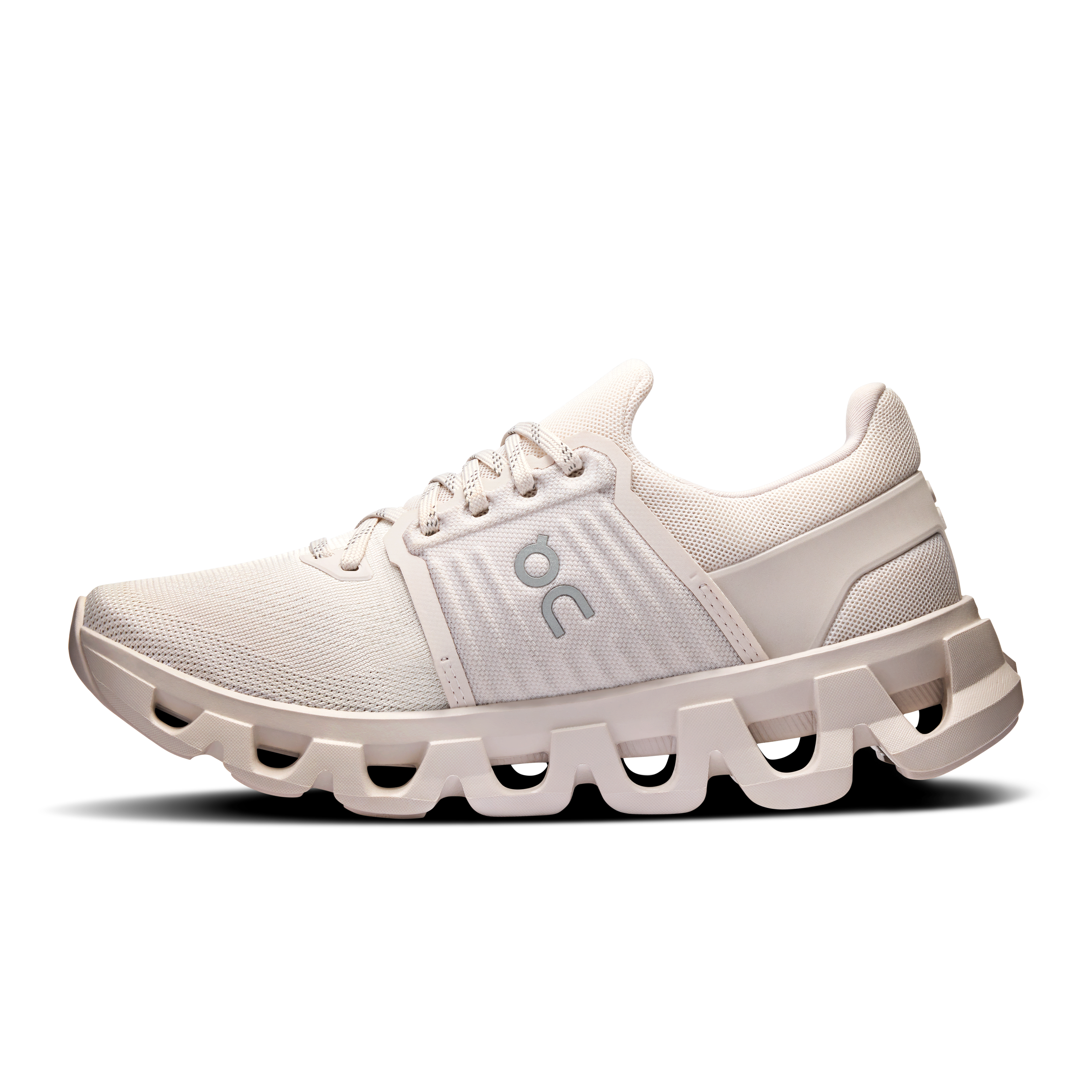 The Cloudswift 4 AD: women's all-day shoe.