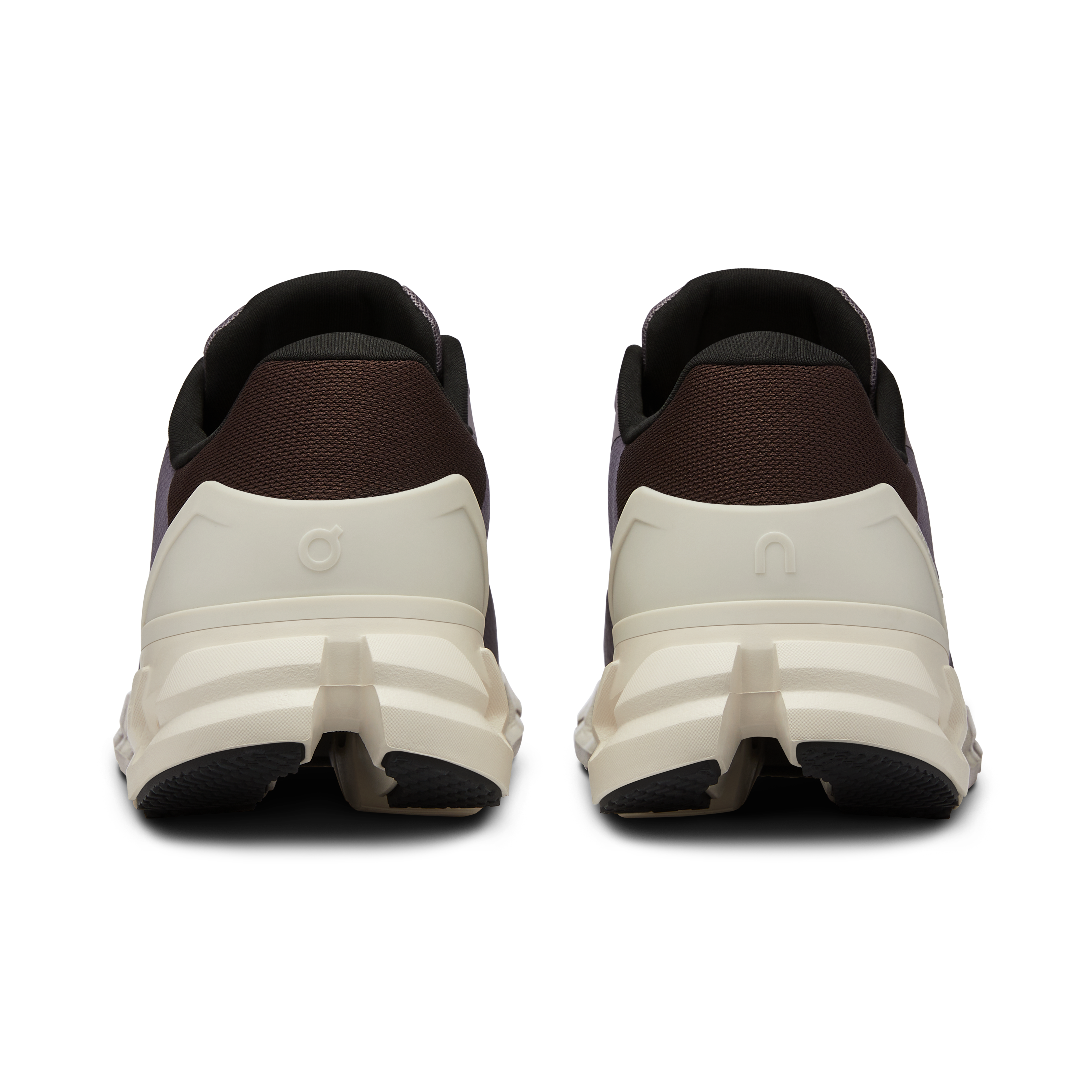 The Cloudflyer 4: Premium comfort running shoe