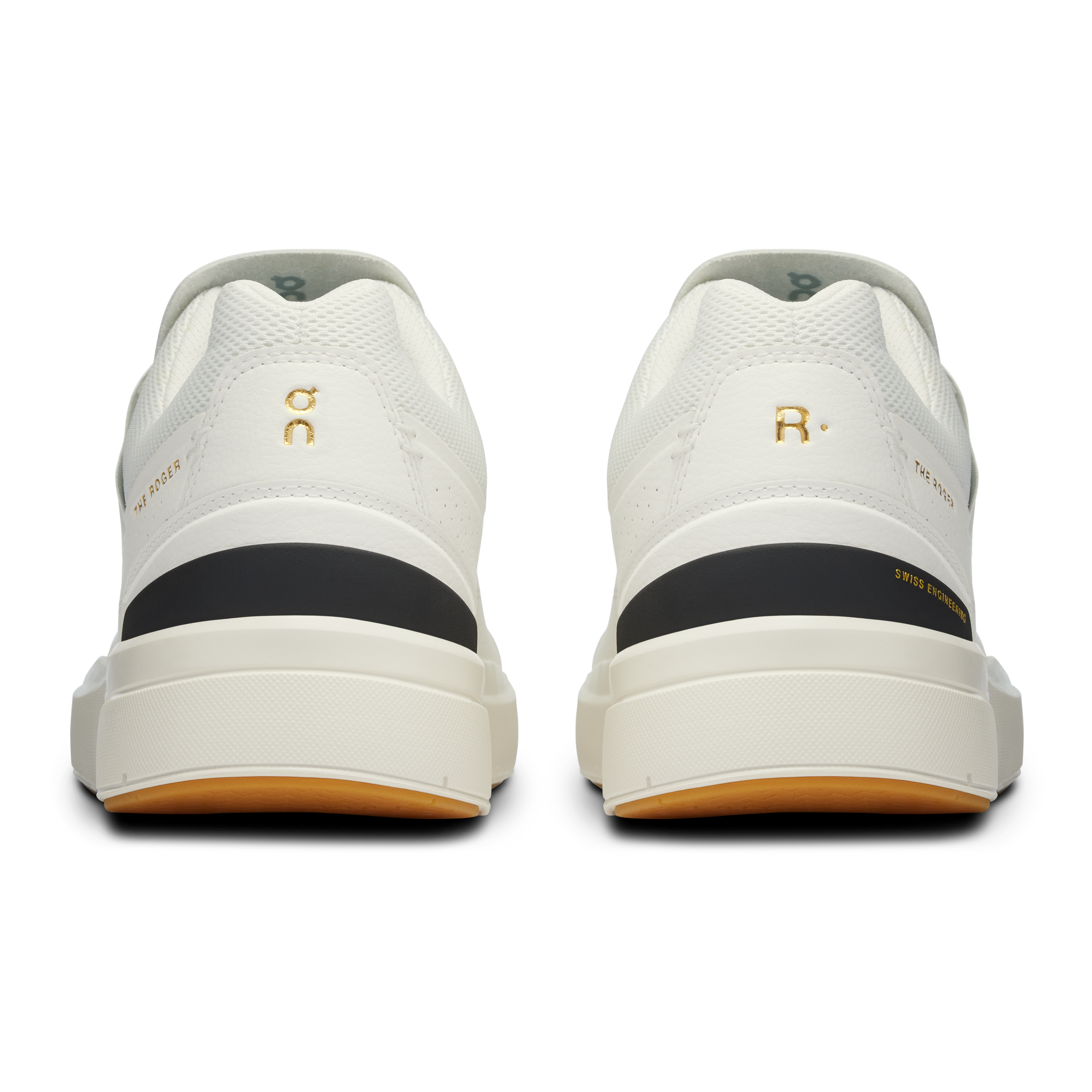 THE ROGER Centre Court: Iconic all-day performance shoe