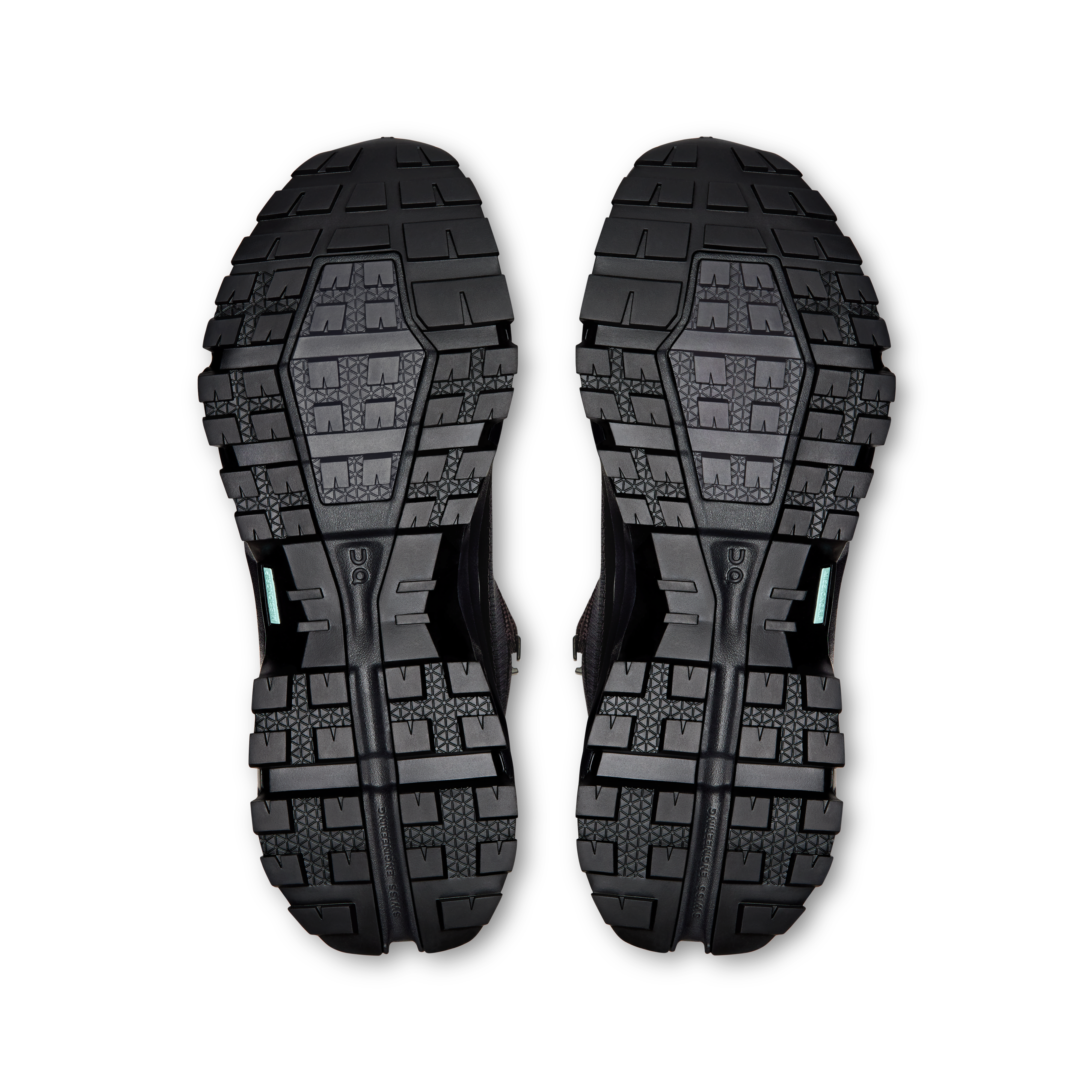 The Cloudrock Mid WP: Men's Fast and Light Hiking Shoe