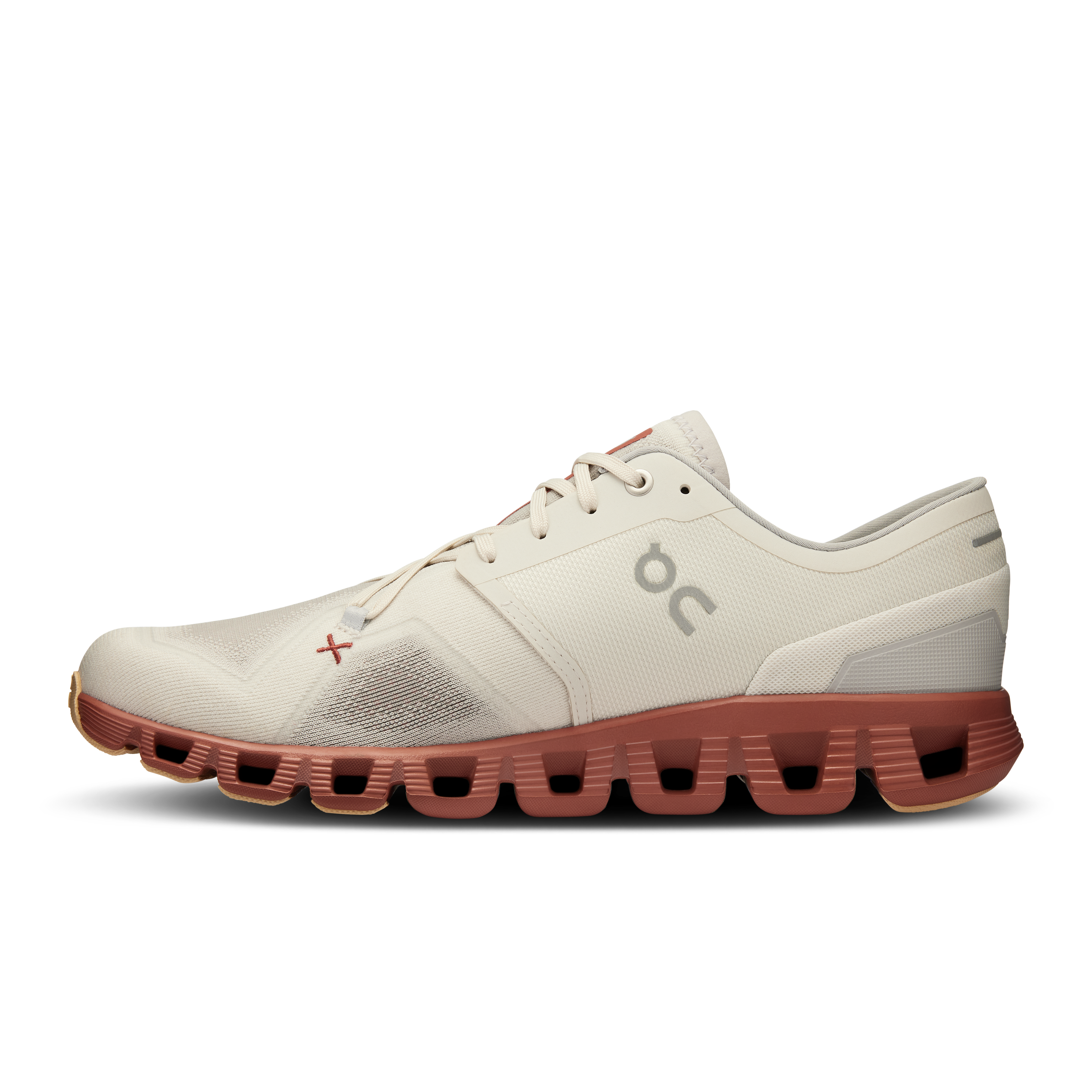 The Cloud X 3: Reactive shoe for multiple workouts