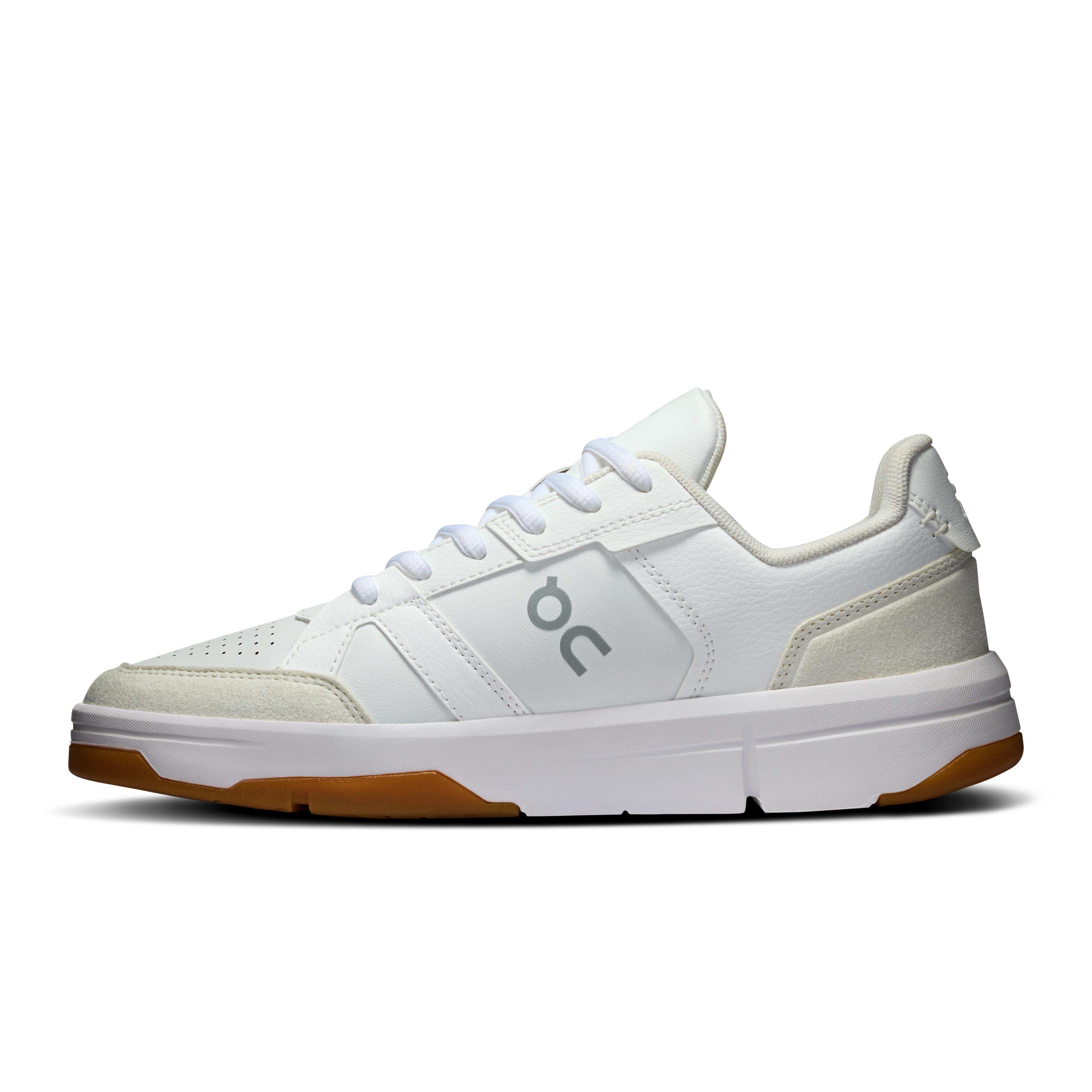 THE ROGER Clubhouse: Women's Timeless Tennis Lifestyle Shoe