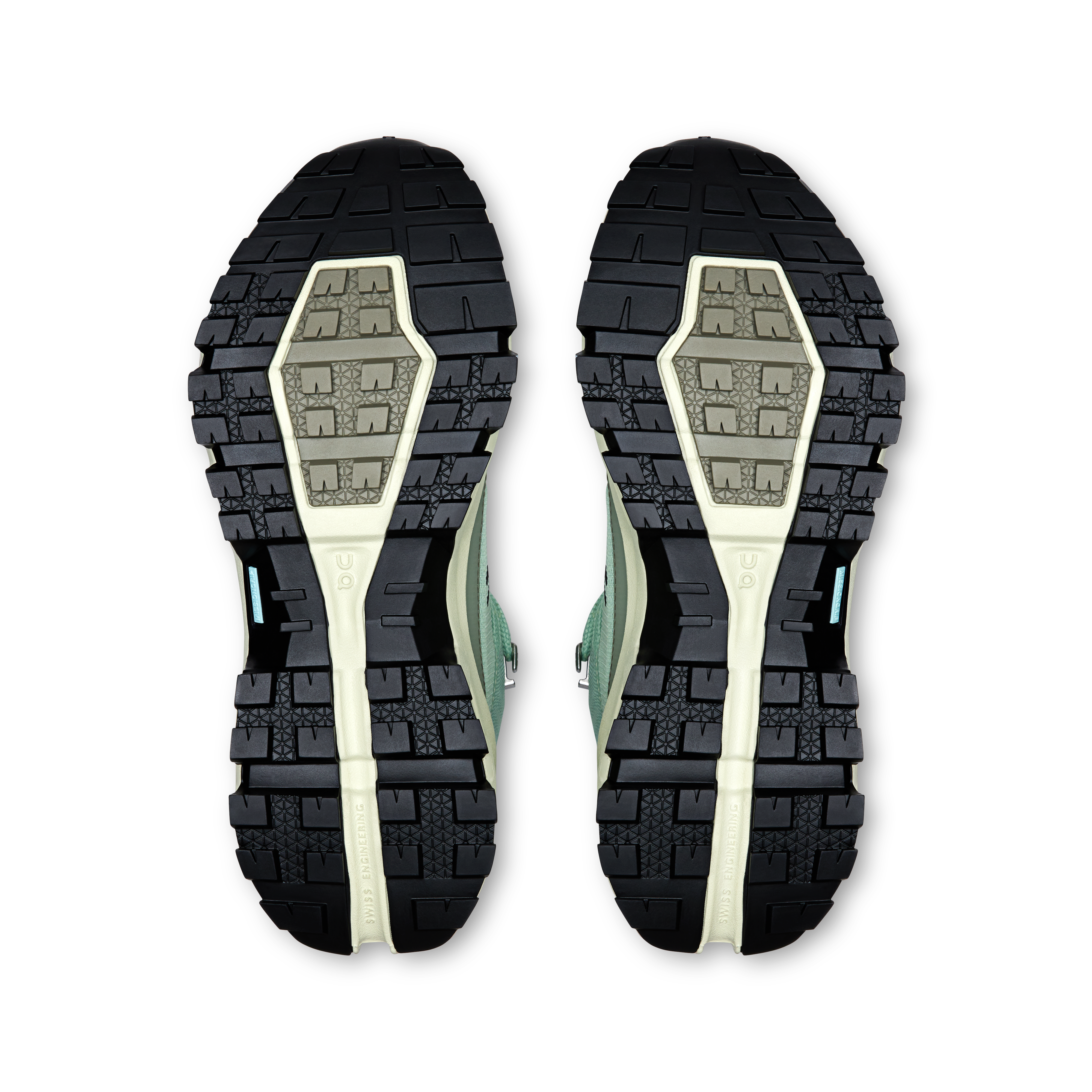 The Cloudrock Mid WP: Women's Fast and Light Hiking Shoe