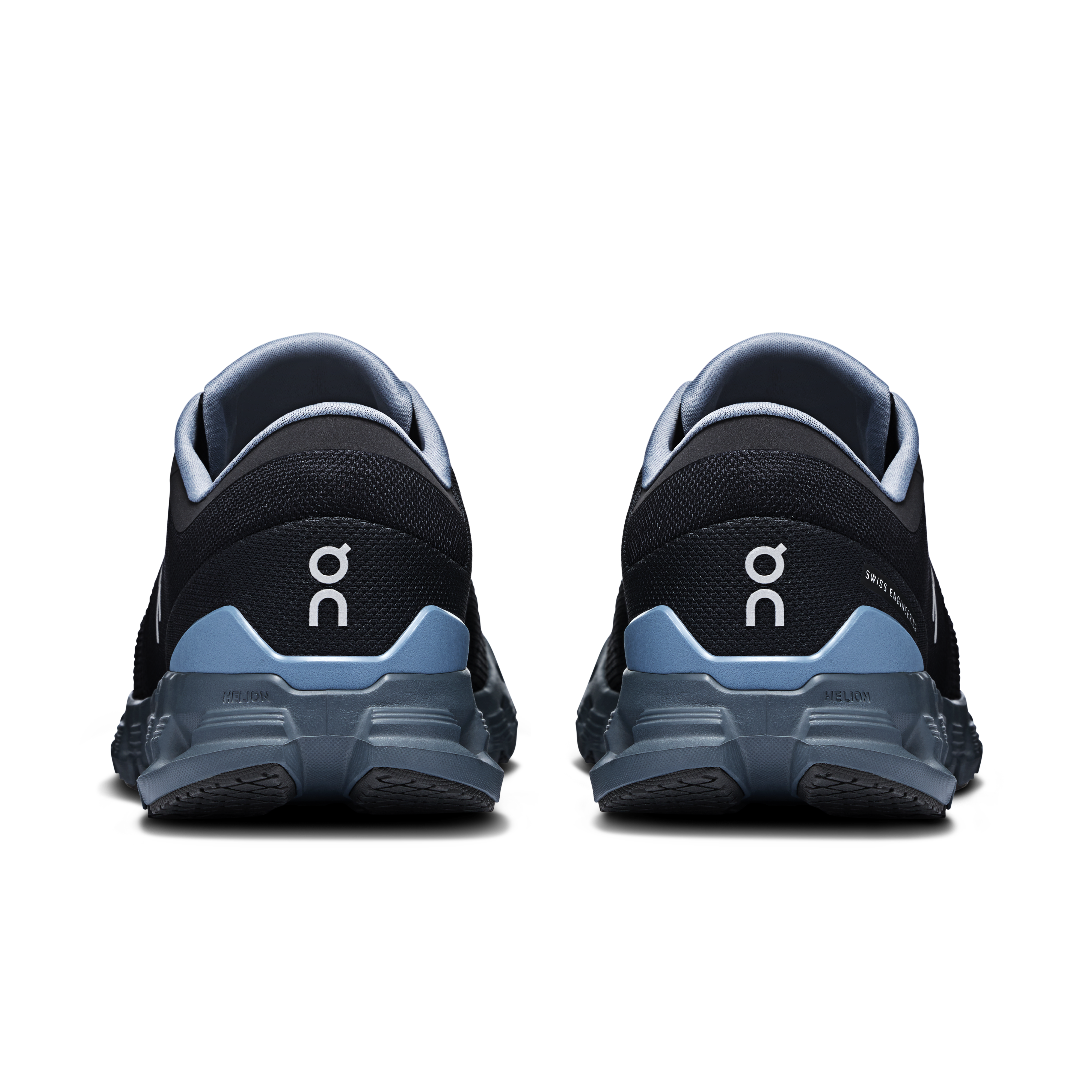 Cloud X 4: A Versatile Men’s Training Shoe For The Gym