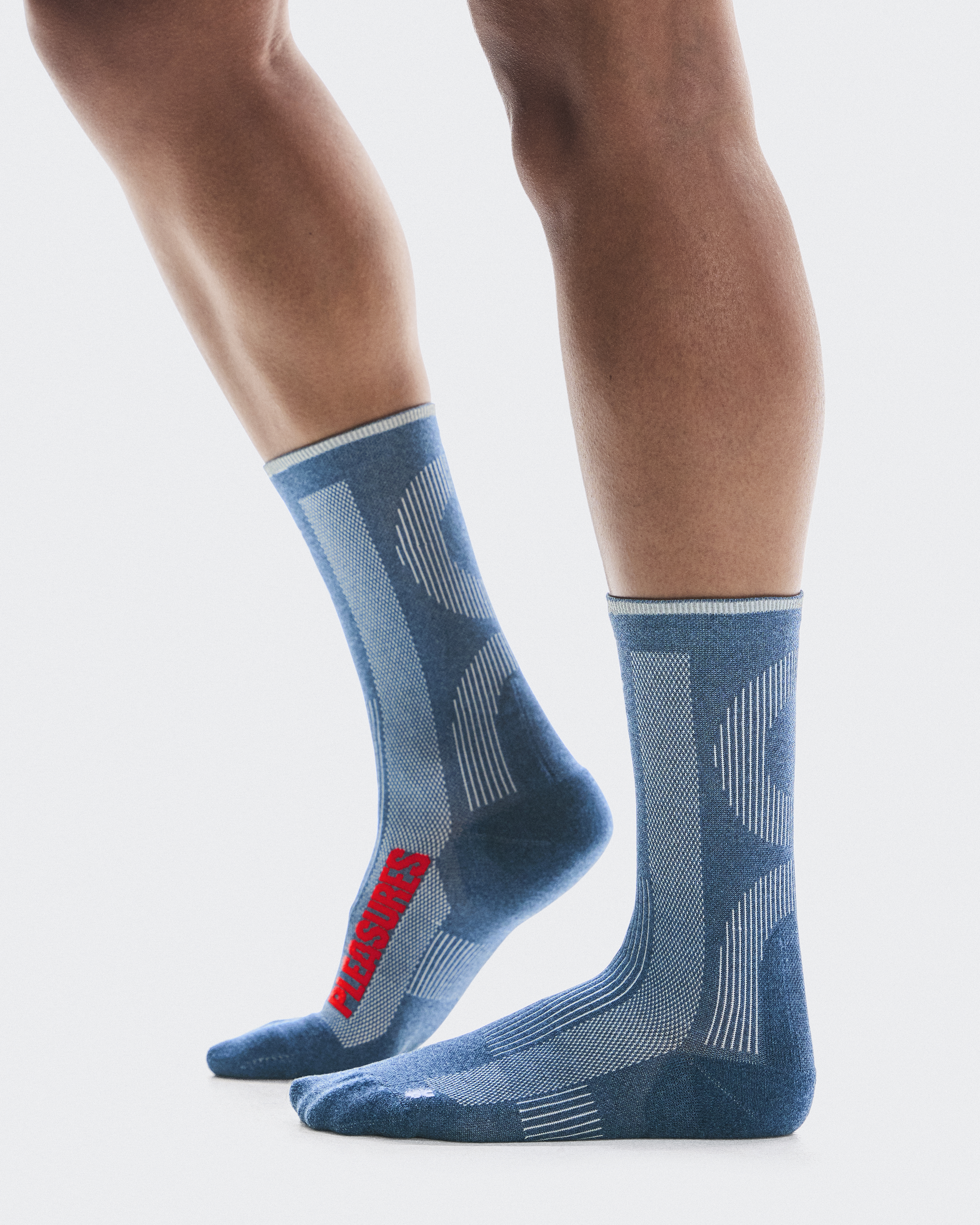 Sock PLEASURES x The Loop