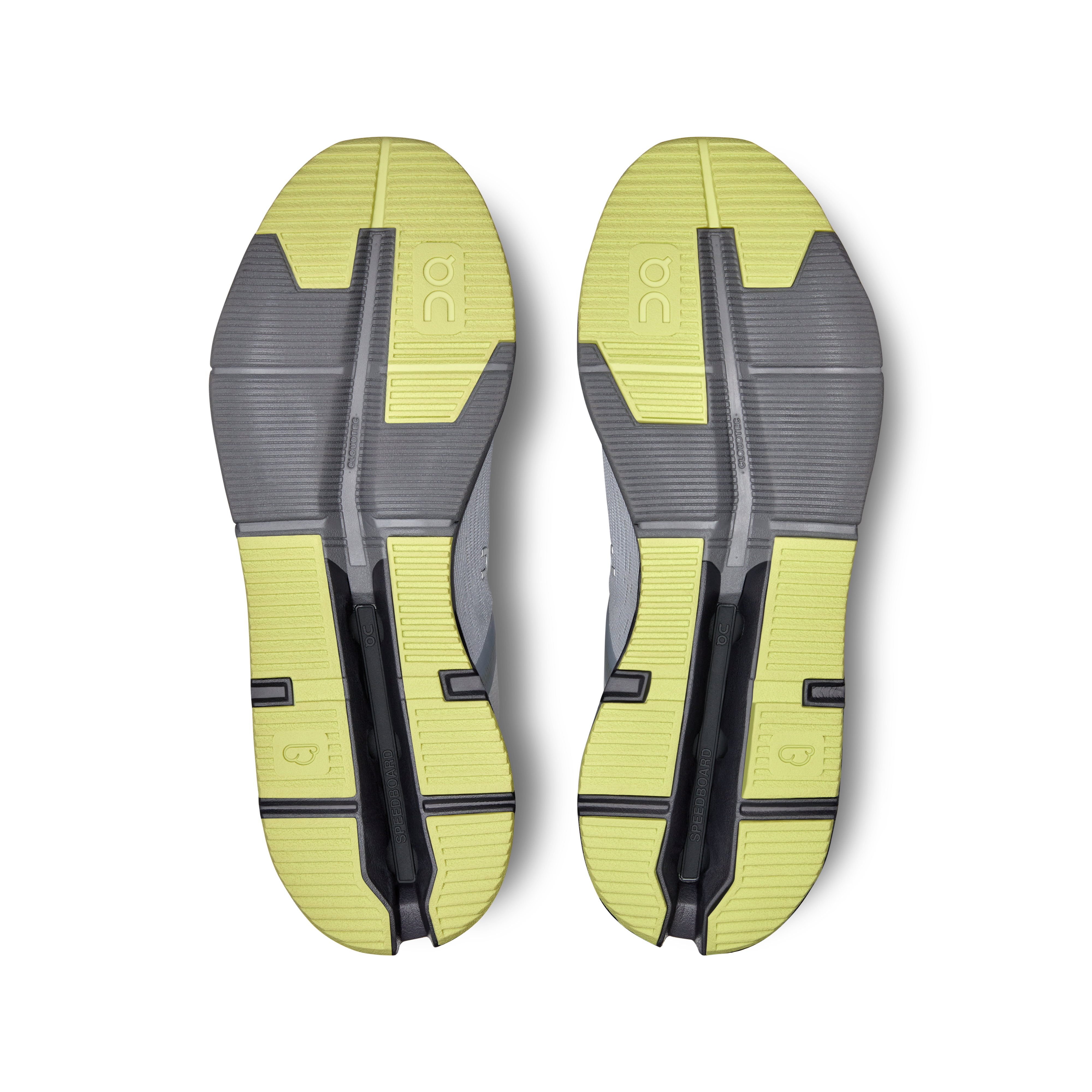 The Cloudnova Flux: Light and versatile workout shoe