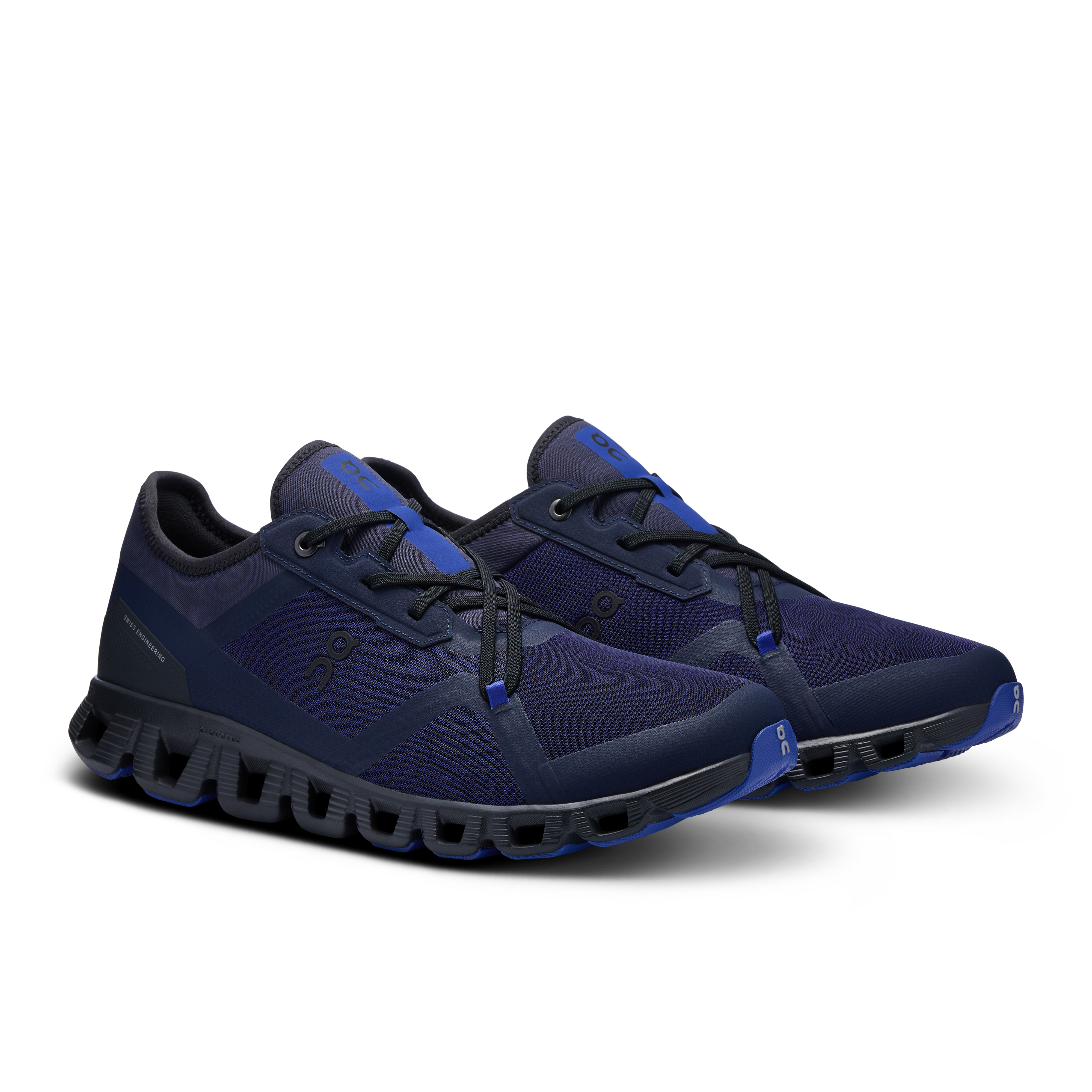 The Cloud X 3 AD: A light everyday training shoe