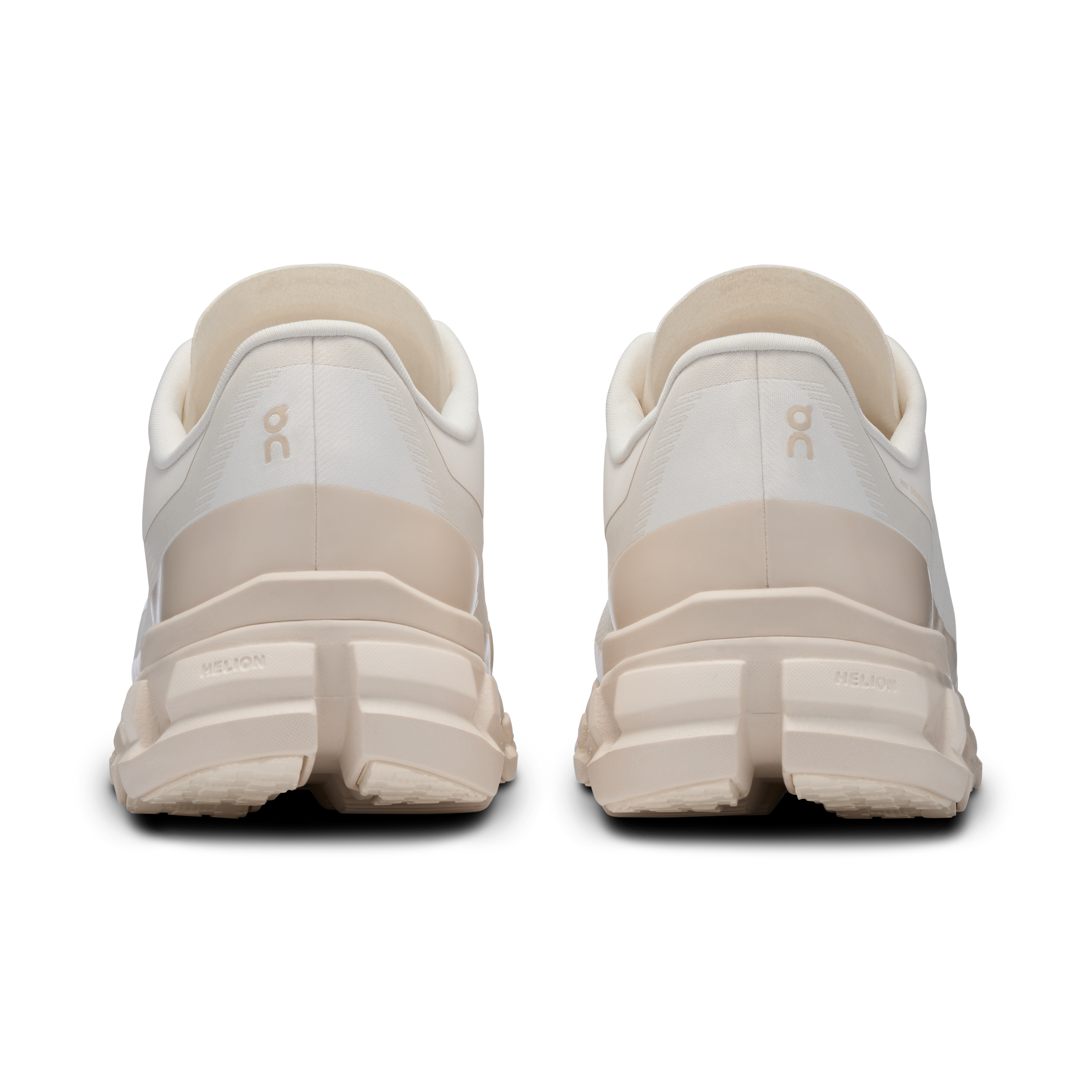 Cloudflow 4 IKON: Men’s Light Cushioned Running Shoe