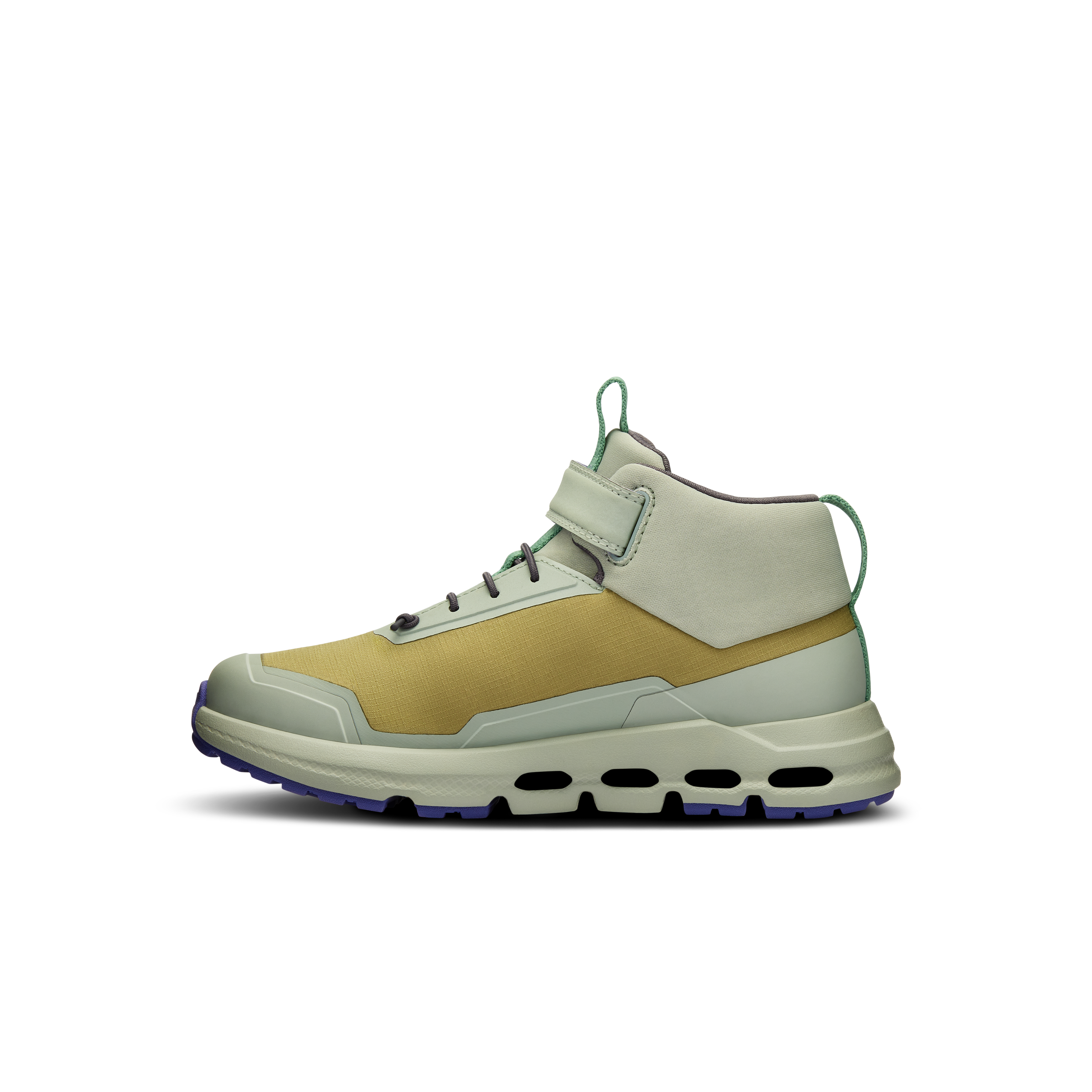 The Cloudhero Mid Waterproof