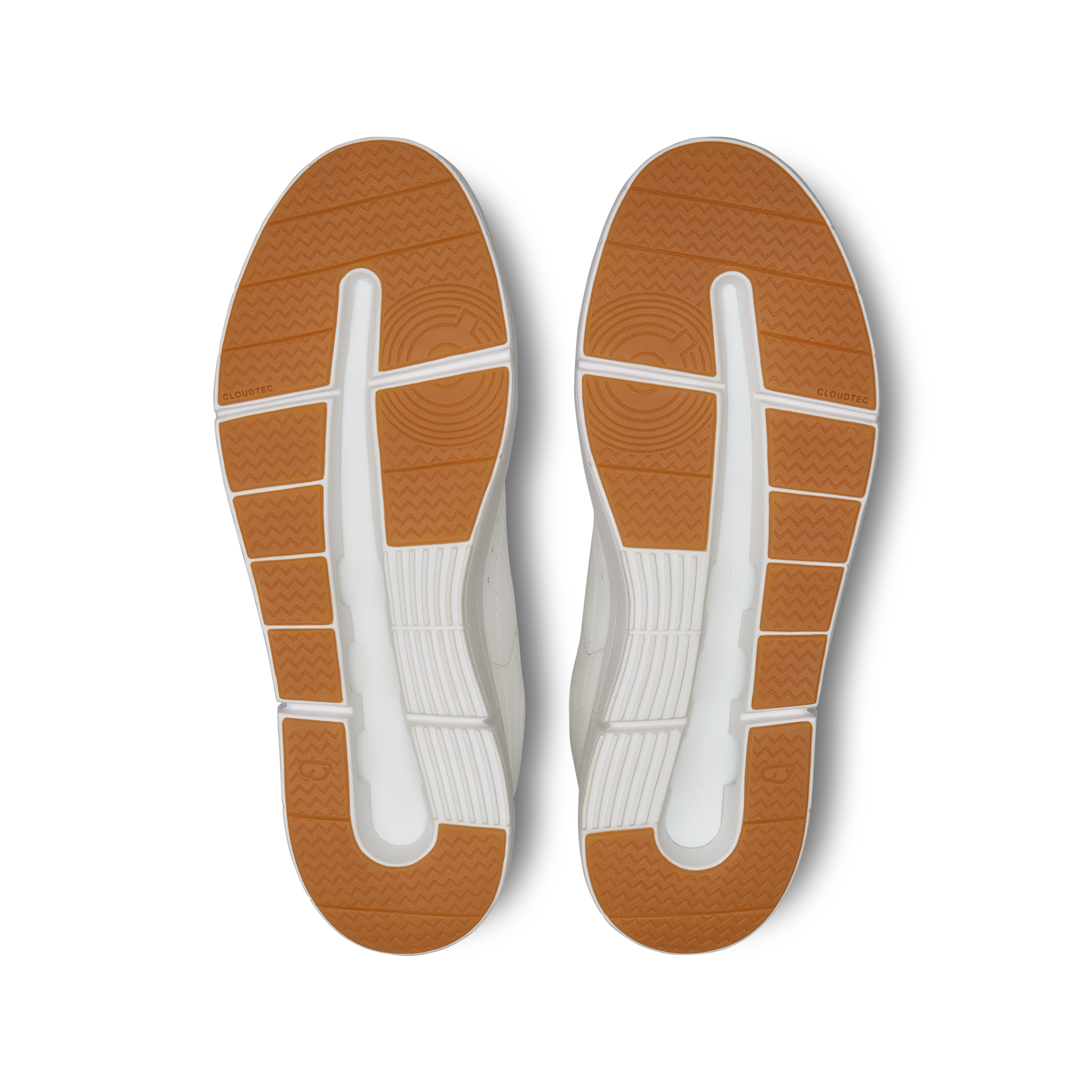 THE ROGER Centre Court: Iconic all-day performance shoe