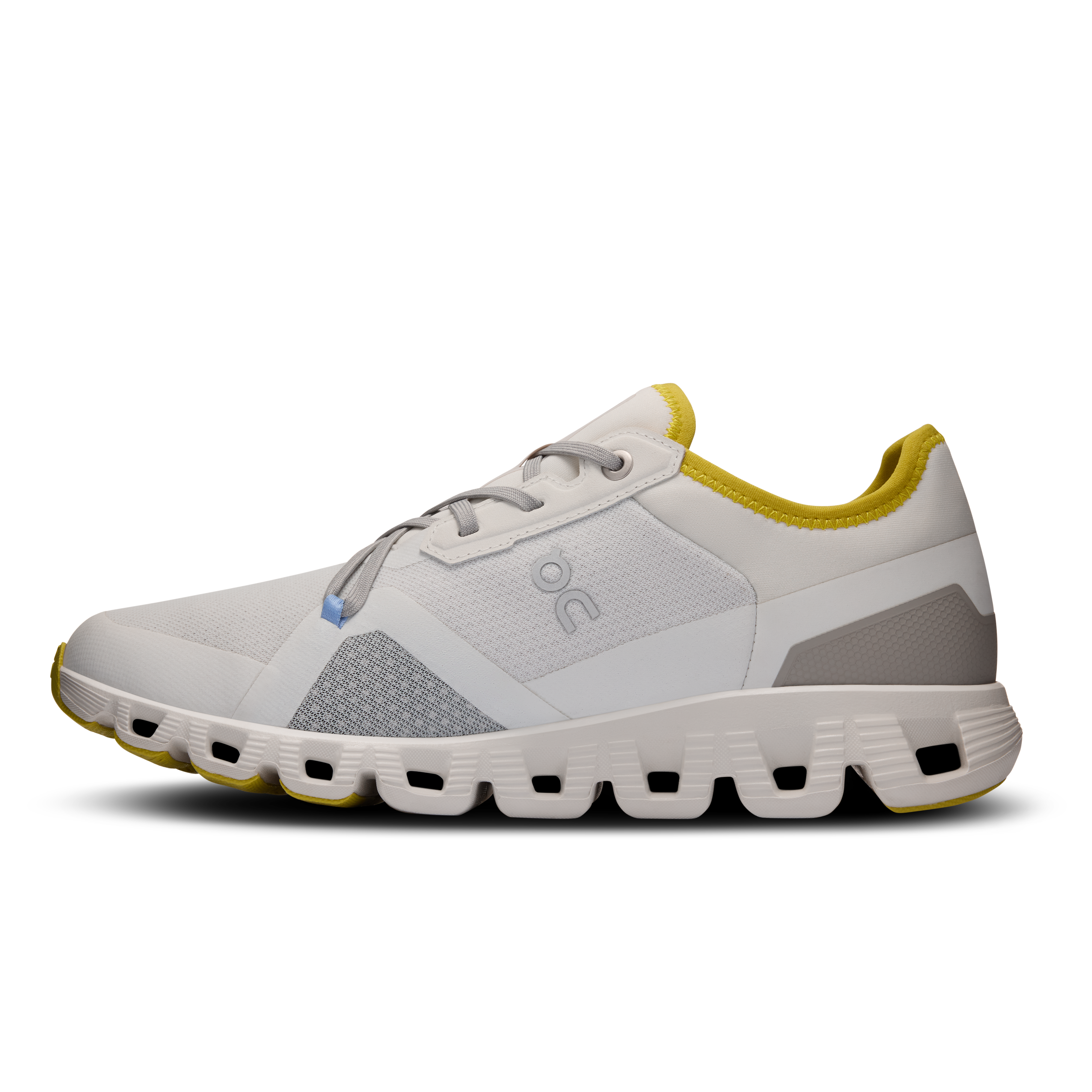 The Cloud X 3 AD: A light everyday training shoe