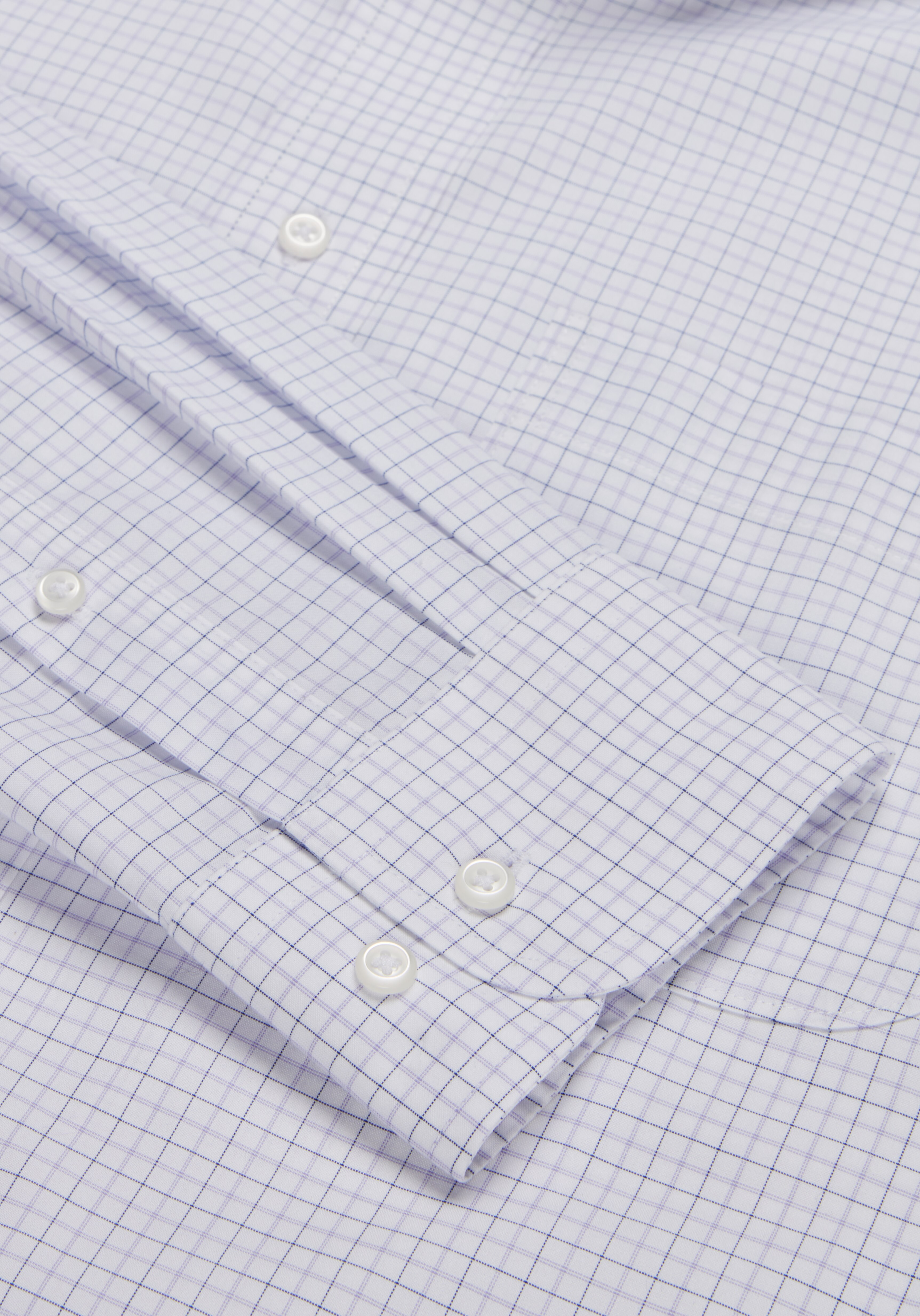 Traveler Collection Traditional Fit Button-Down Collar Check Dress Shirt?