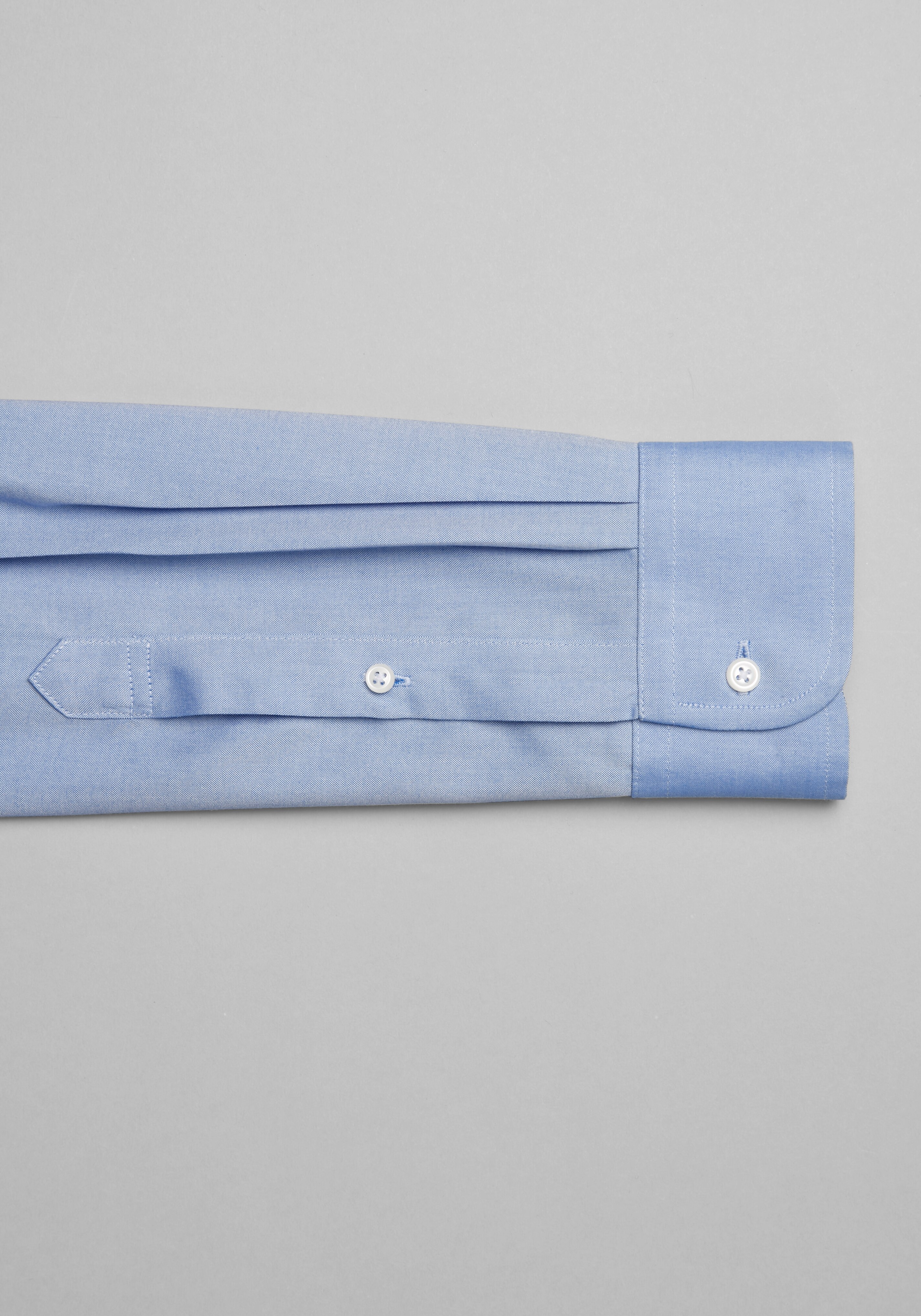 Traveler Collection Slim Fit Button-Down Collar Solid Dress Shirt