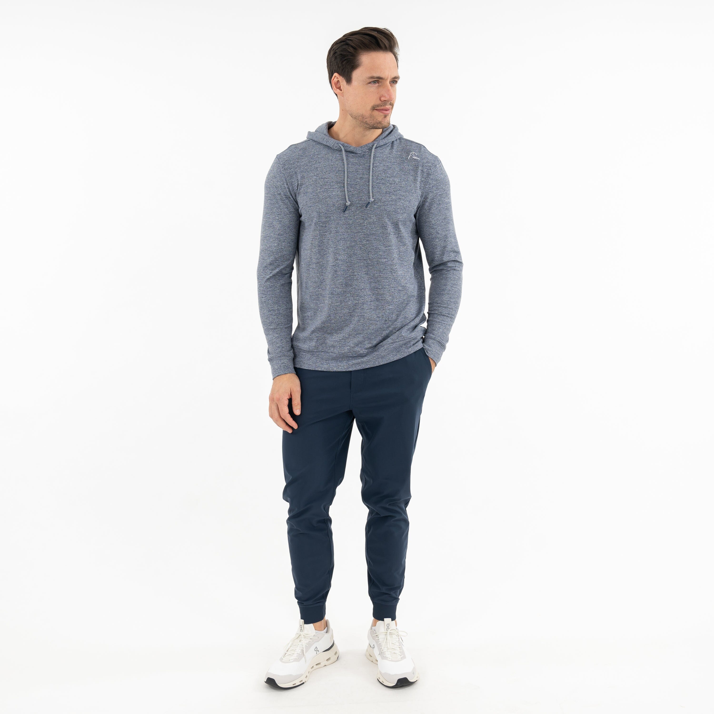 Hesi Performance Hoodie      .