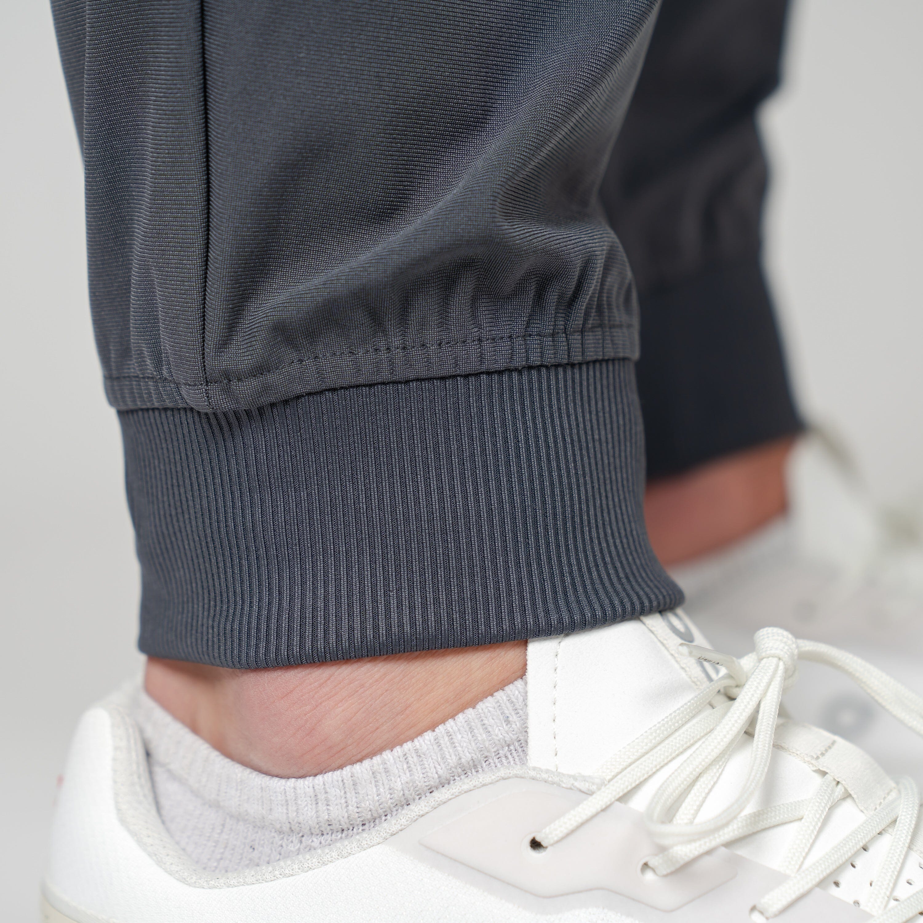 Delta Performance Jogger