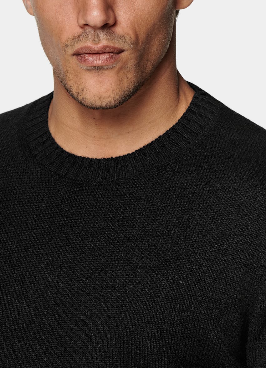 Black Crewneck