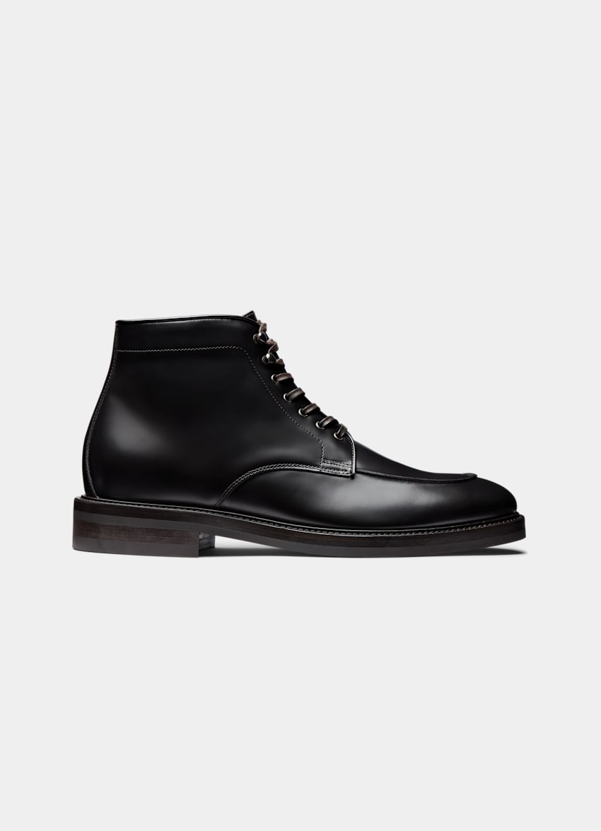 Brown Lace-Up Boot