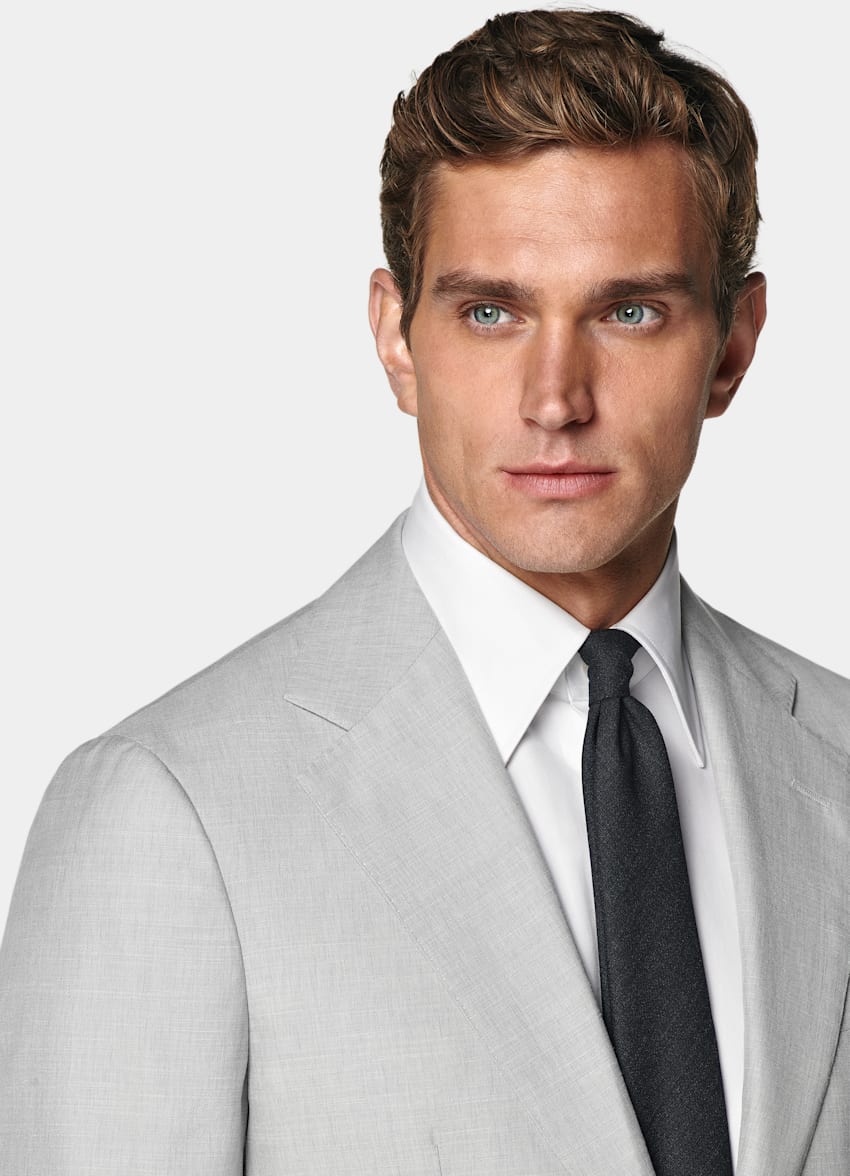 Light Grey Tailored Fit Havana Suit