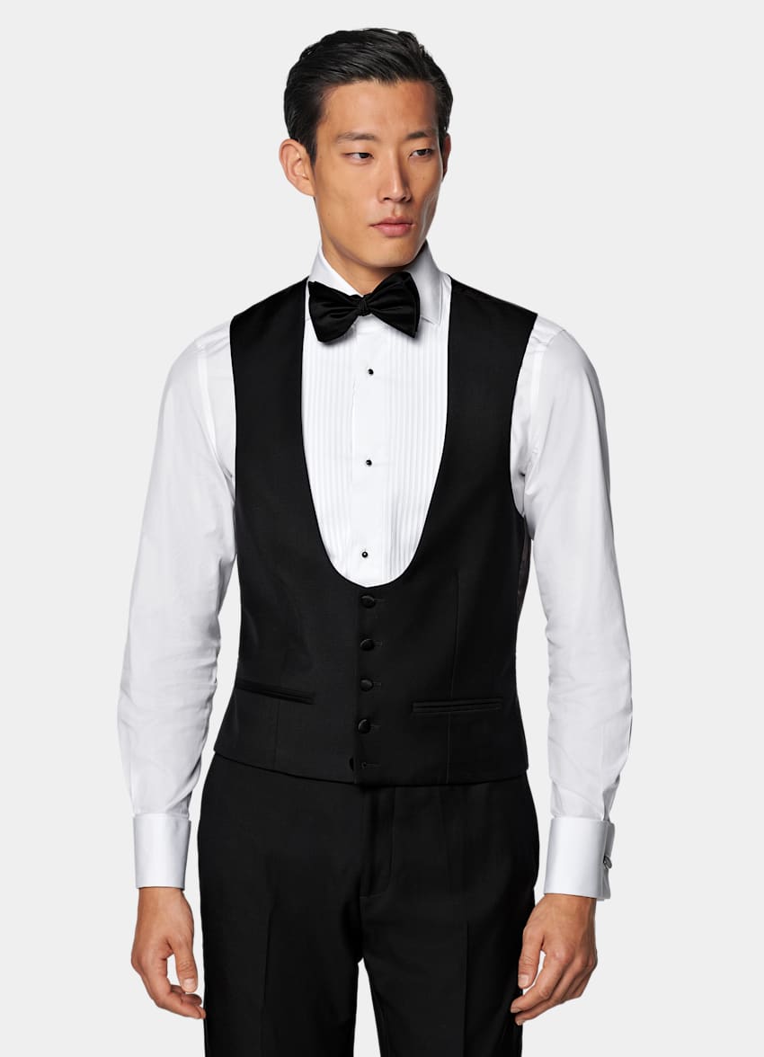 Black Three-Piece Tailored Fit Havana Tuxedo