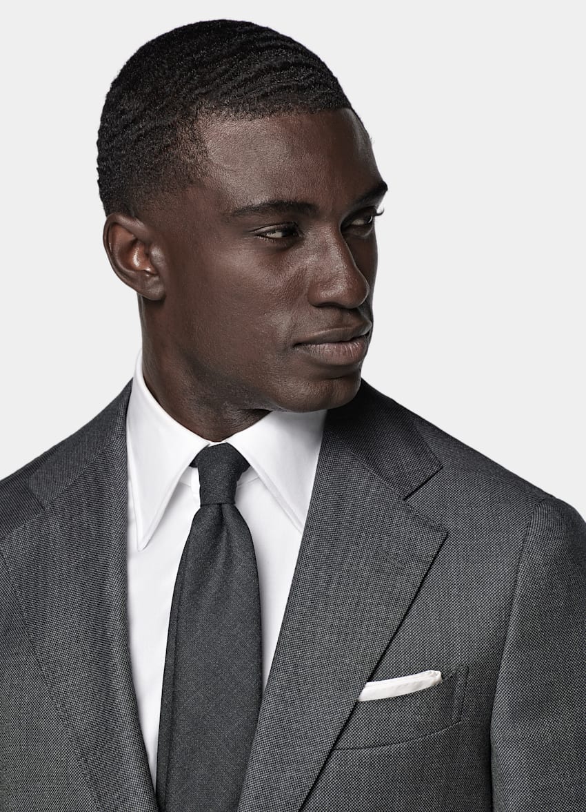 Dark Grey Tailored Fit Havana Suit