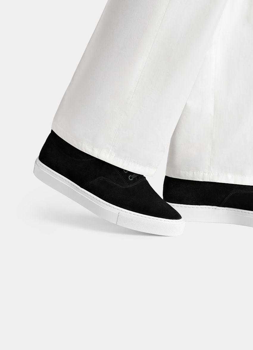Black Sneaker