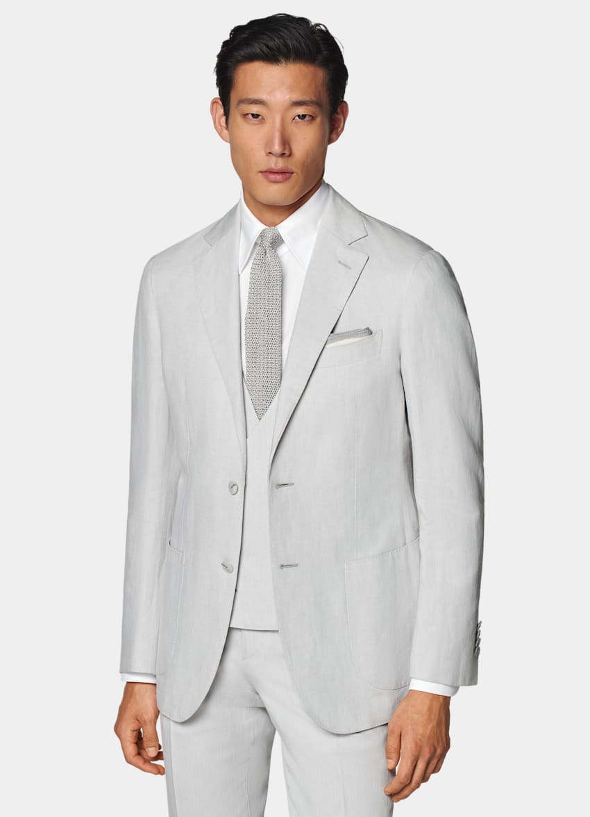 Light Grey Three-Piece Tailored Fit Havana Suit