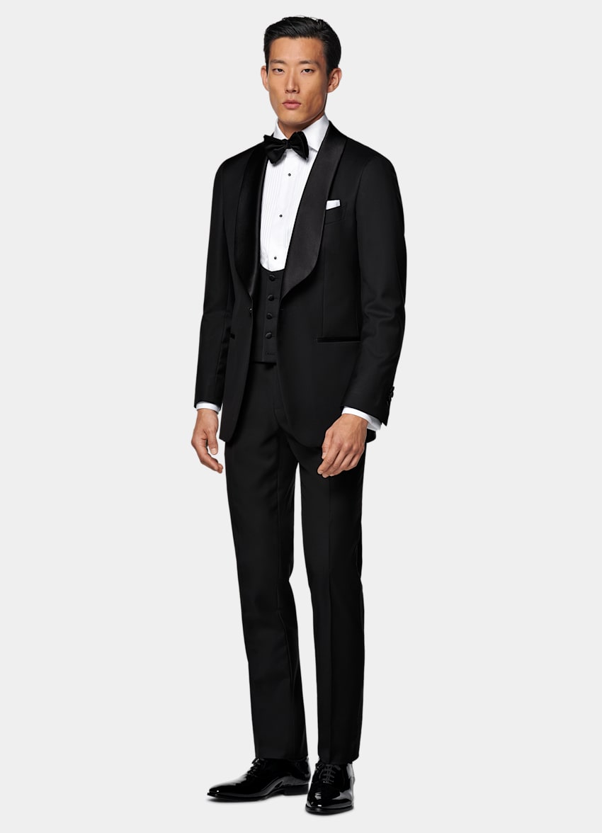 Black Three-Piece Tailored Fit Havana Tuxedo
