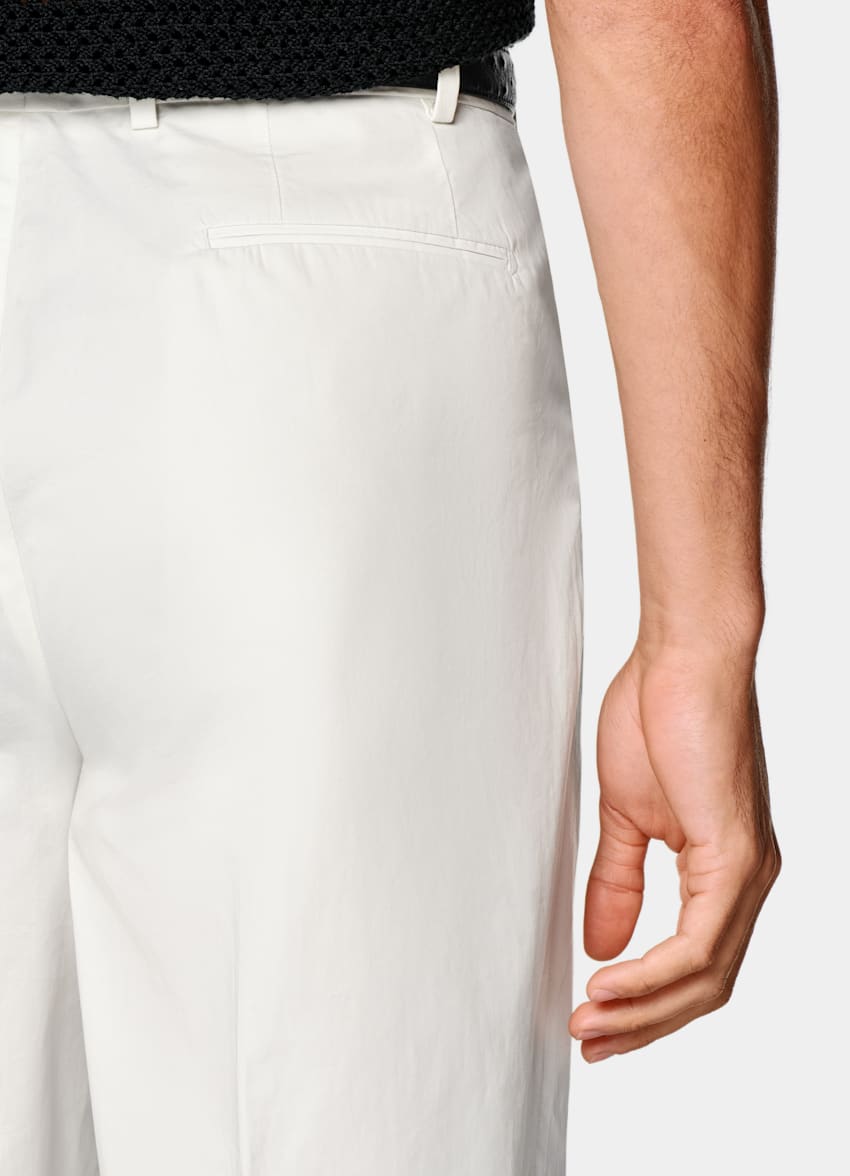 Off-White Wide Leg Straight Chinos