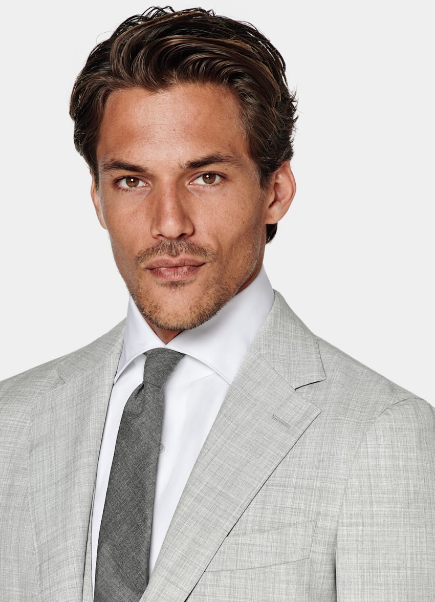 Light Grey Three-Piece Tailored Fit Havana Suit