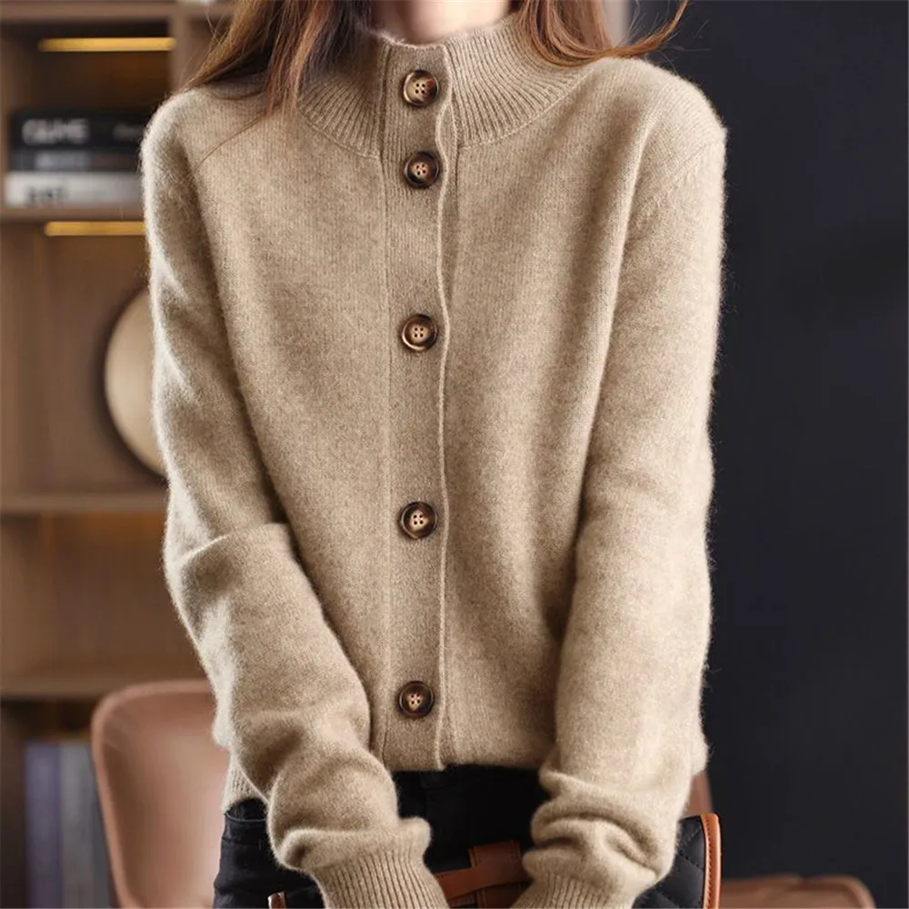 Button | Cardigan
