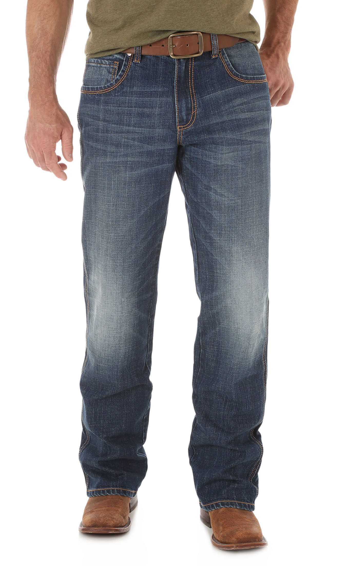 Wrangler Retro Men's Jackson Hole Dark Wash Relaxed Fit Jeans - Tall - Image 1