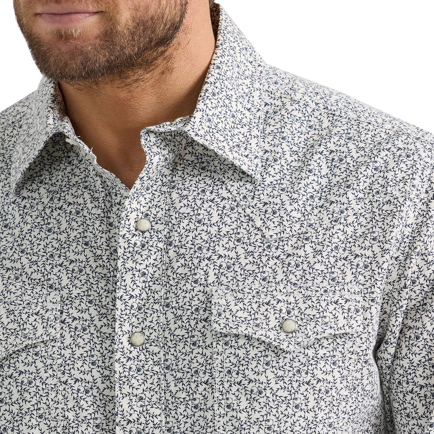 Wrangler Retro Men's Black & White Floral Western Shirt - Image 1